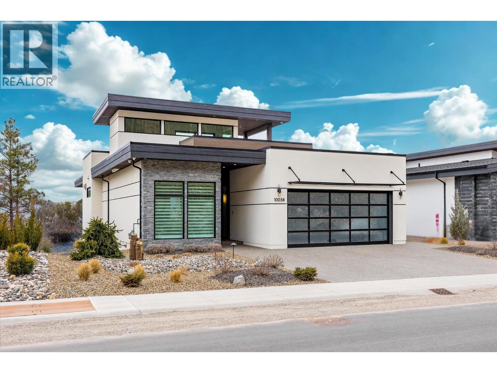  10058 Beacon Hill Drive, Lake Country