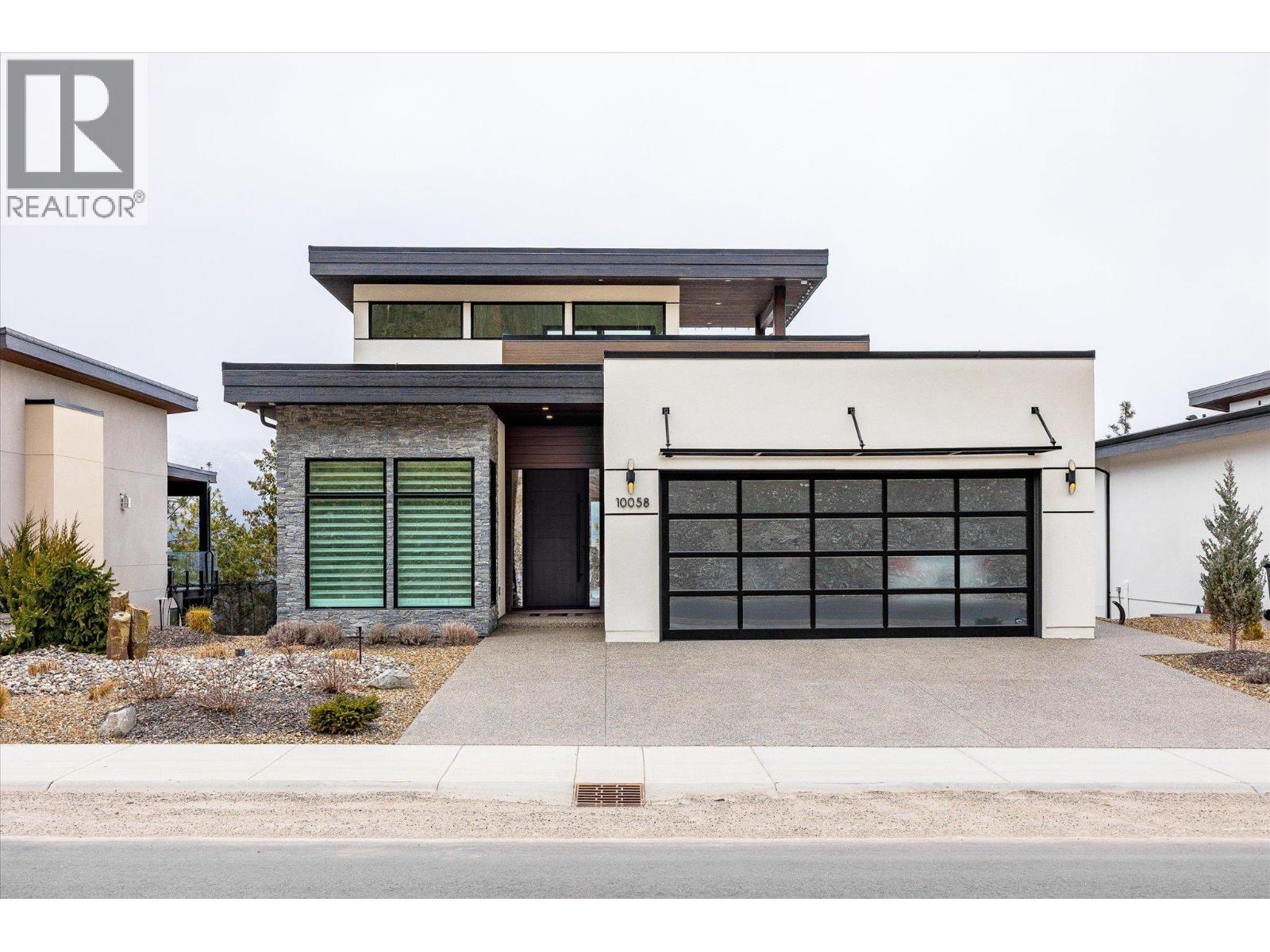  10058 Beacon Hill Drive, Lake Country