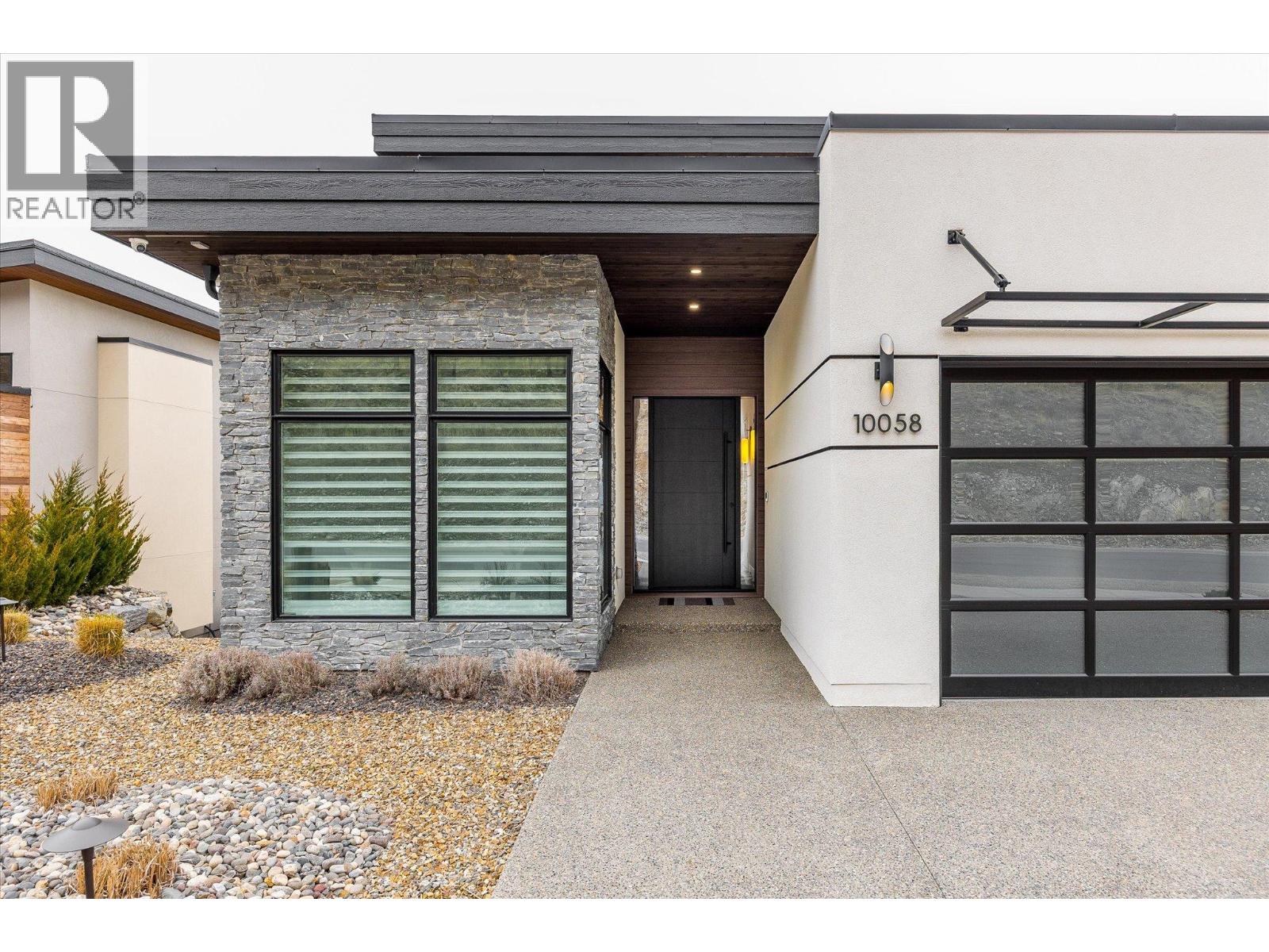  10058 Beacon Hill Drive, Lake Country