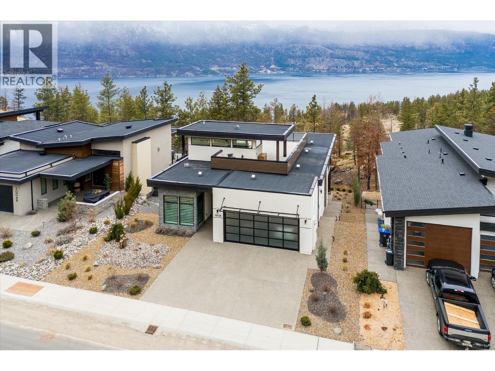  10058 Beacon Hill Drive, Lake Country