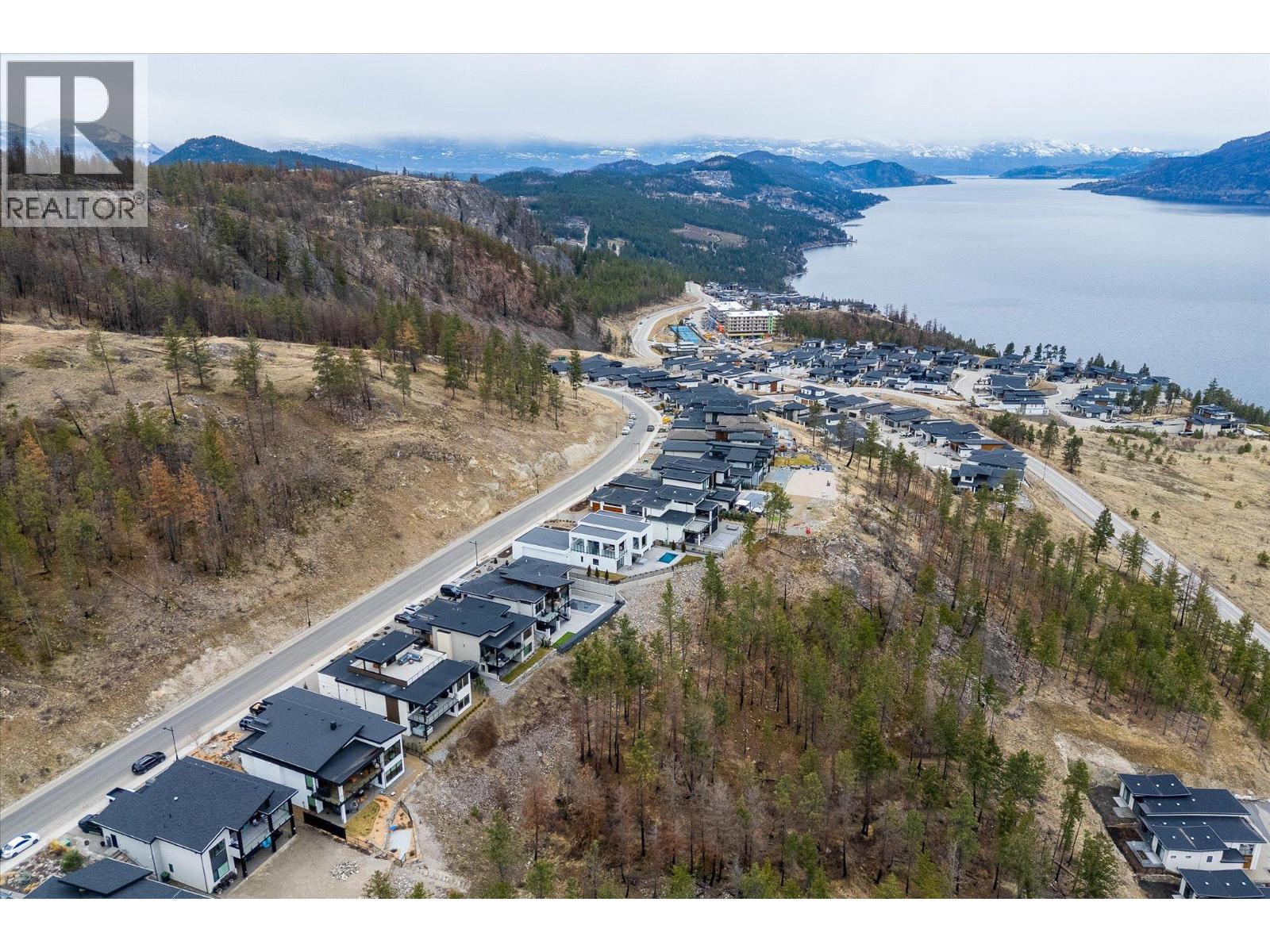  10058 Beacon Hill Drive, Lake Country