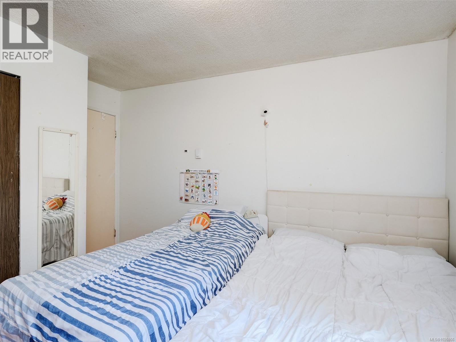 2 50 Montreal Street, Victoria