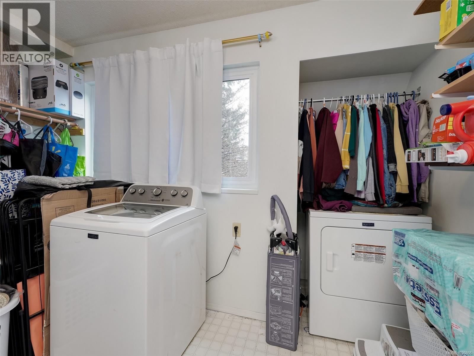 2 50 Montreal Street, Victoria