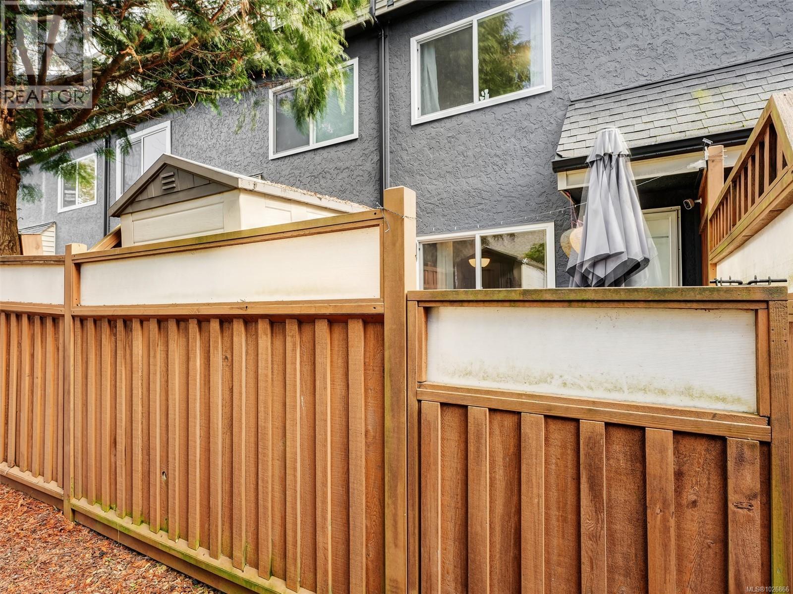 2 50 Montreal Street, Victoria