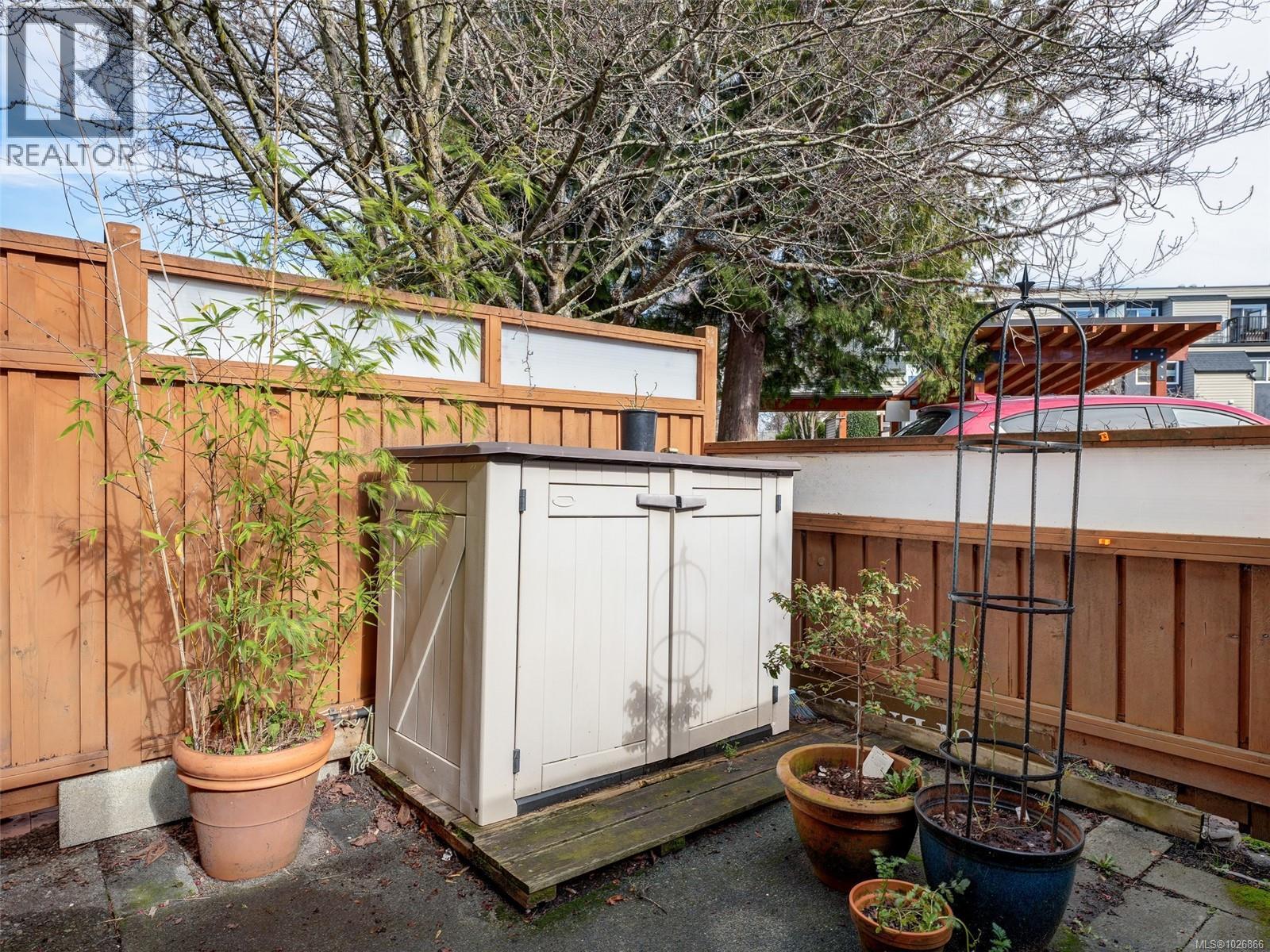 2 50 Montreal Street, Victoria