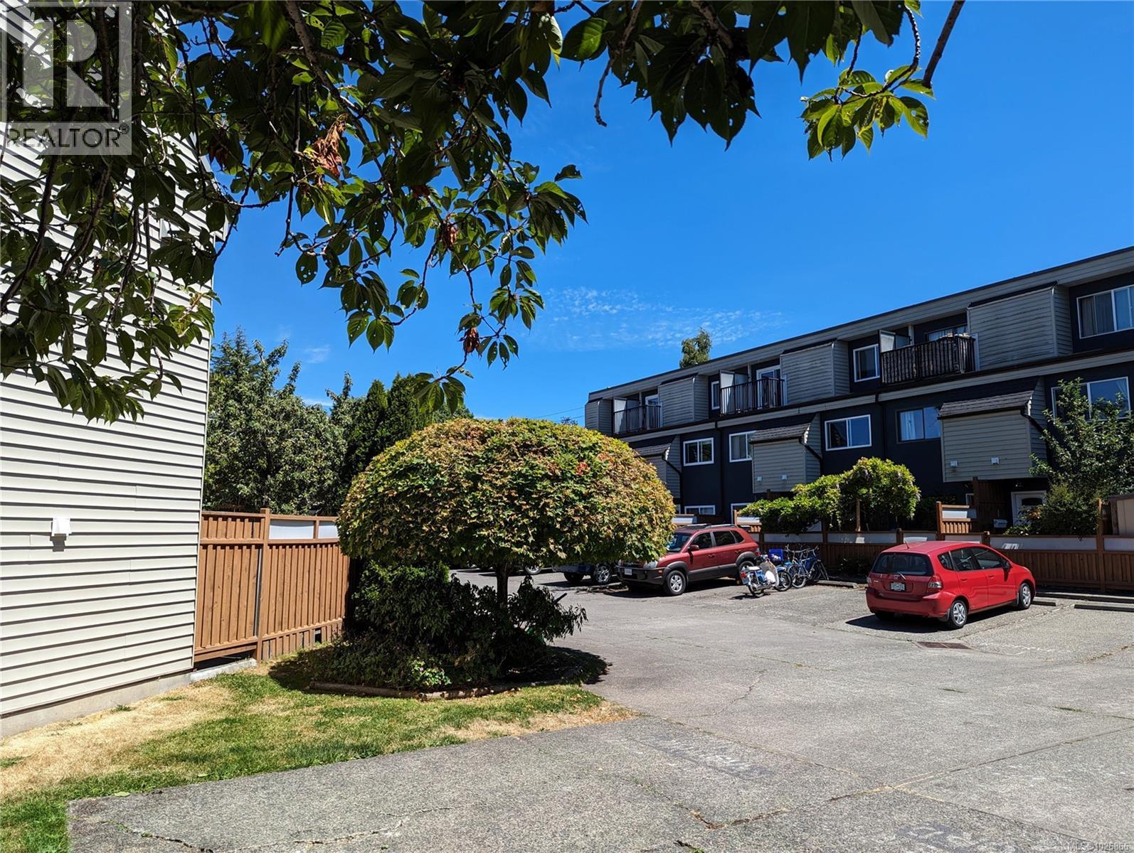 2 50 Montreal Street, Victoria