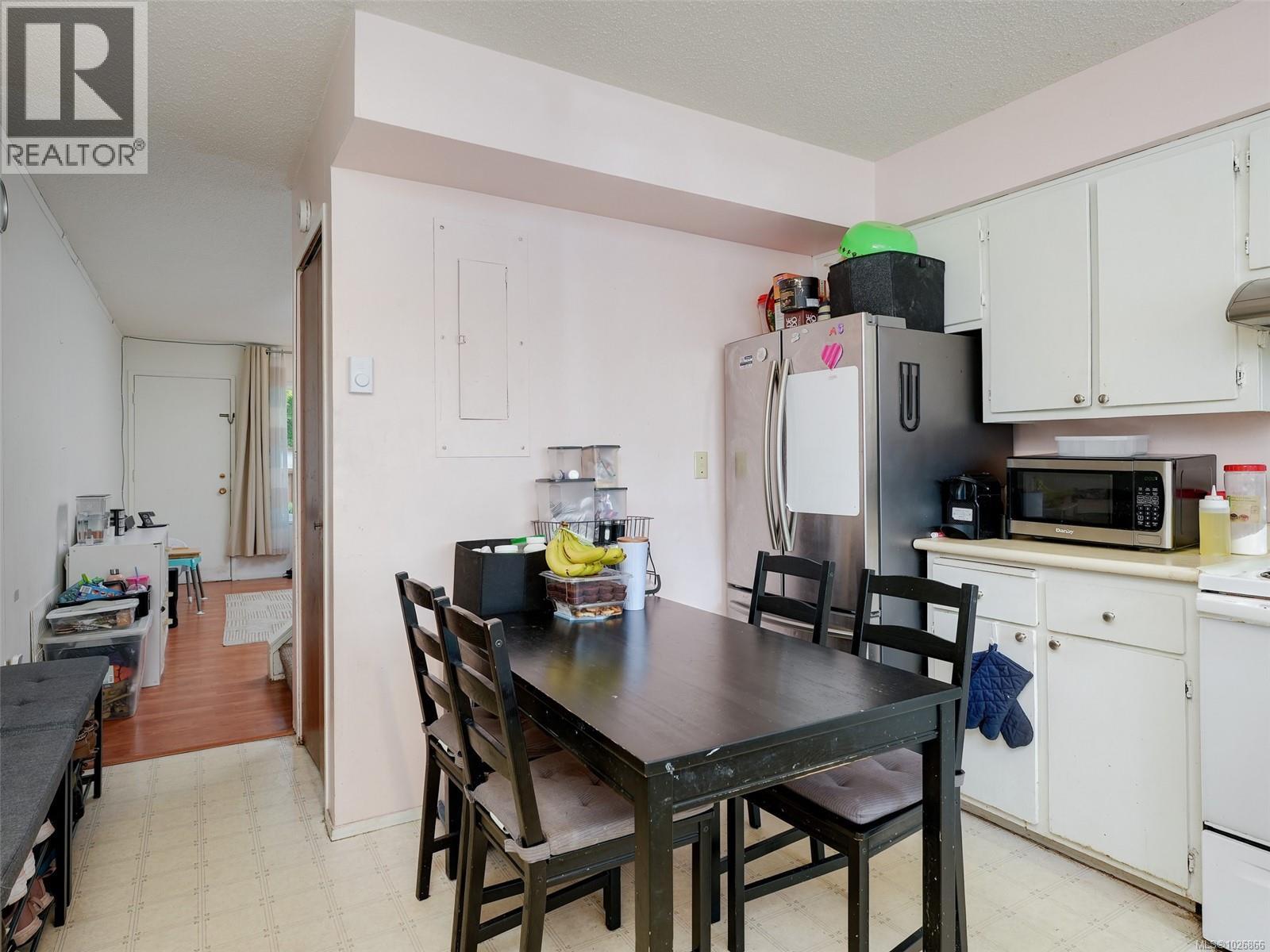 2 50 Montreal Street, Victoria