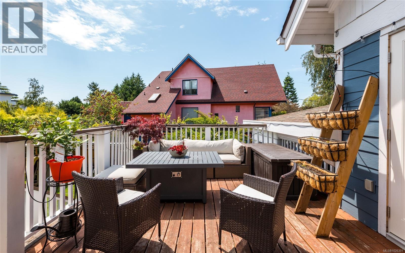  2161 Fair Street, Oak Bay