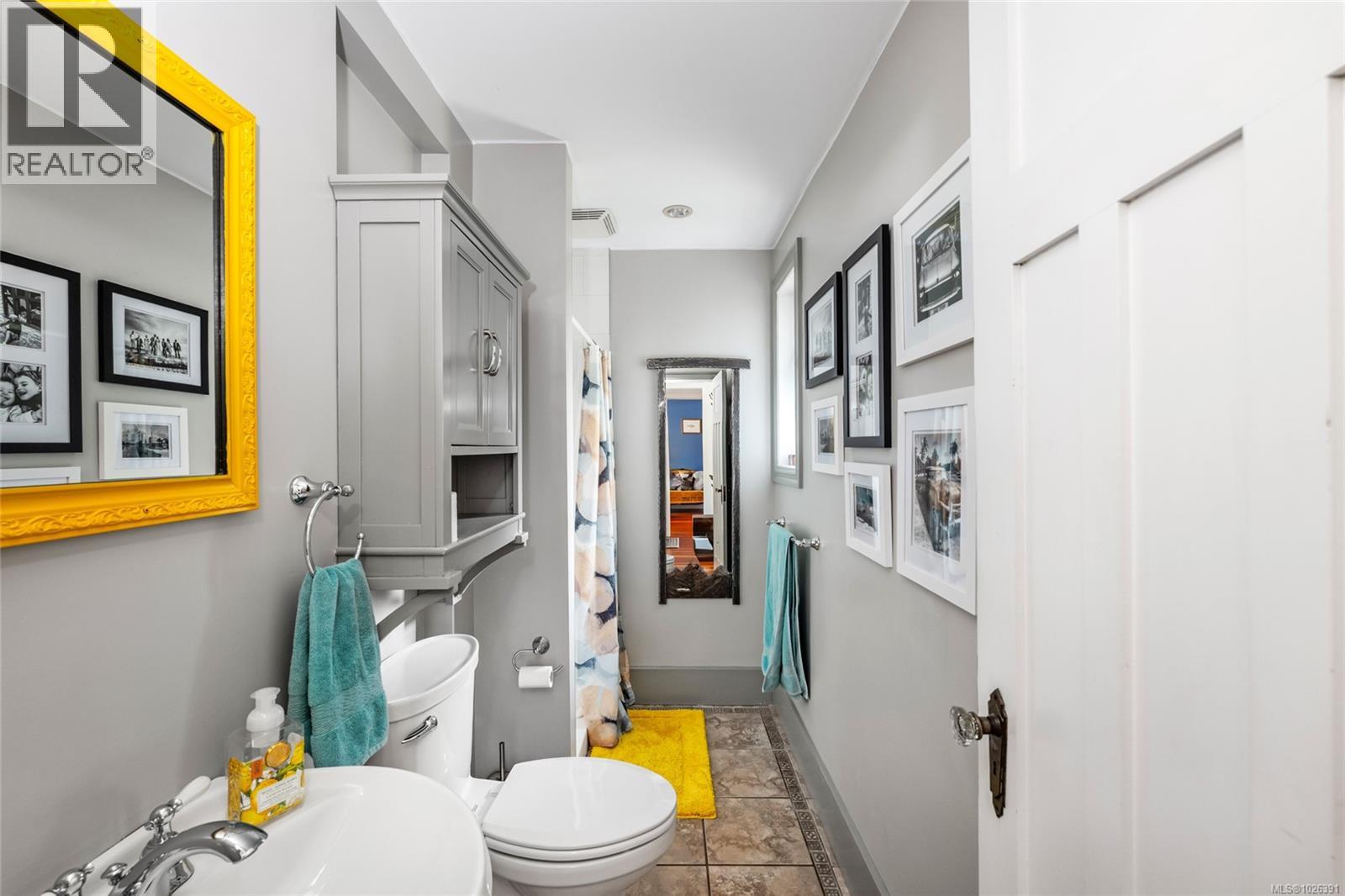  2161 Fair Street, Oak Bay