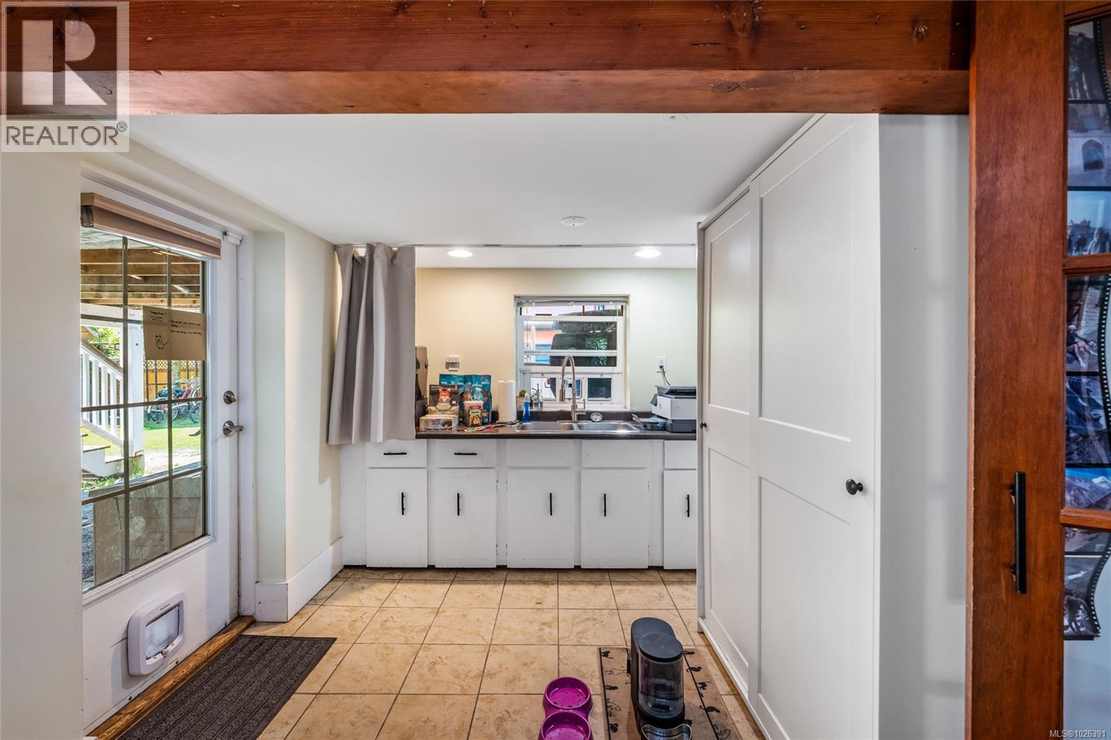  2161 Fair Street, Oak Bay