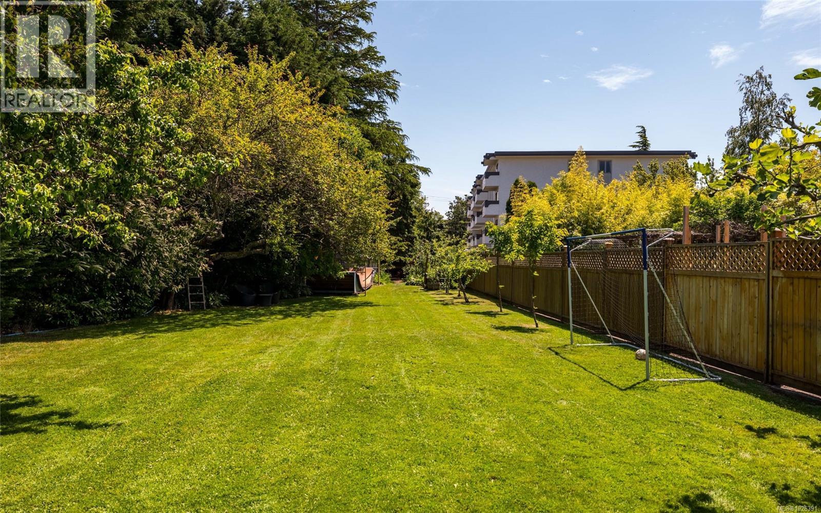  2161 Fair Street, Oak Bay