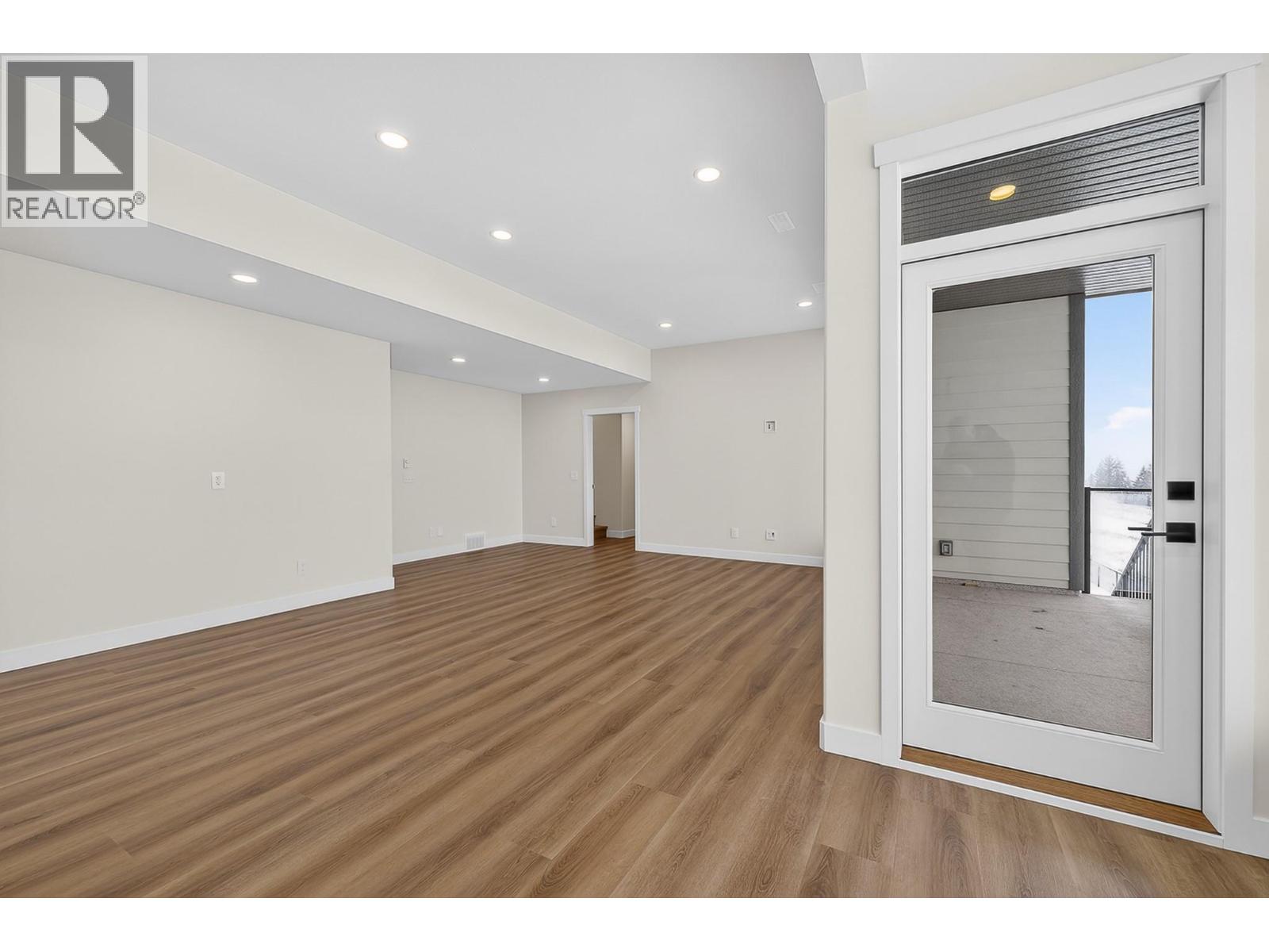 2140 LINFIELD Drive, Kamloops