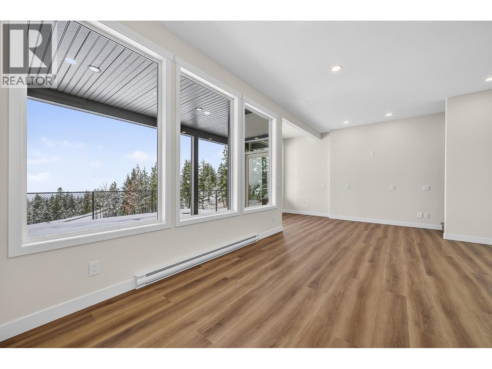 2140 LINFIELD Drive - 45