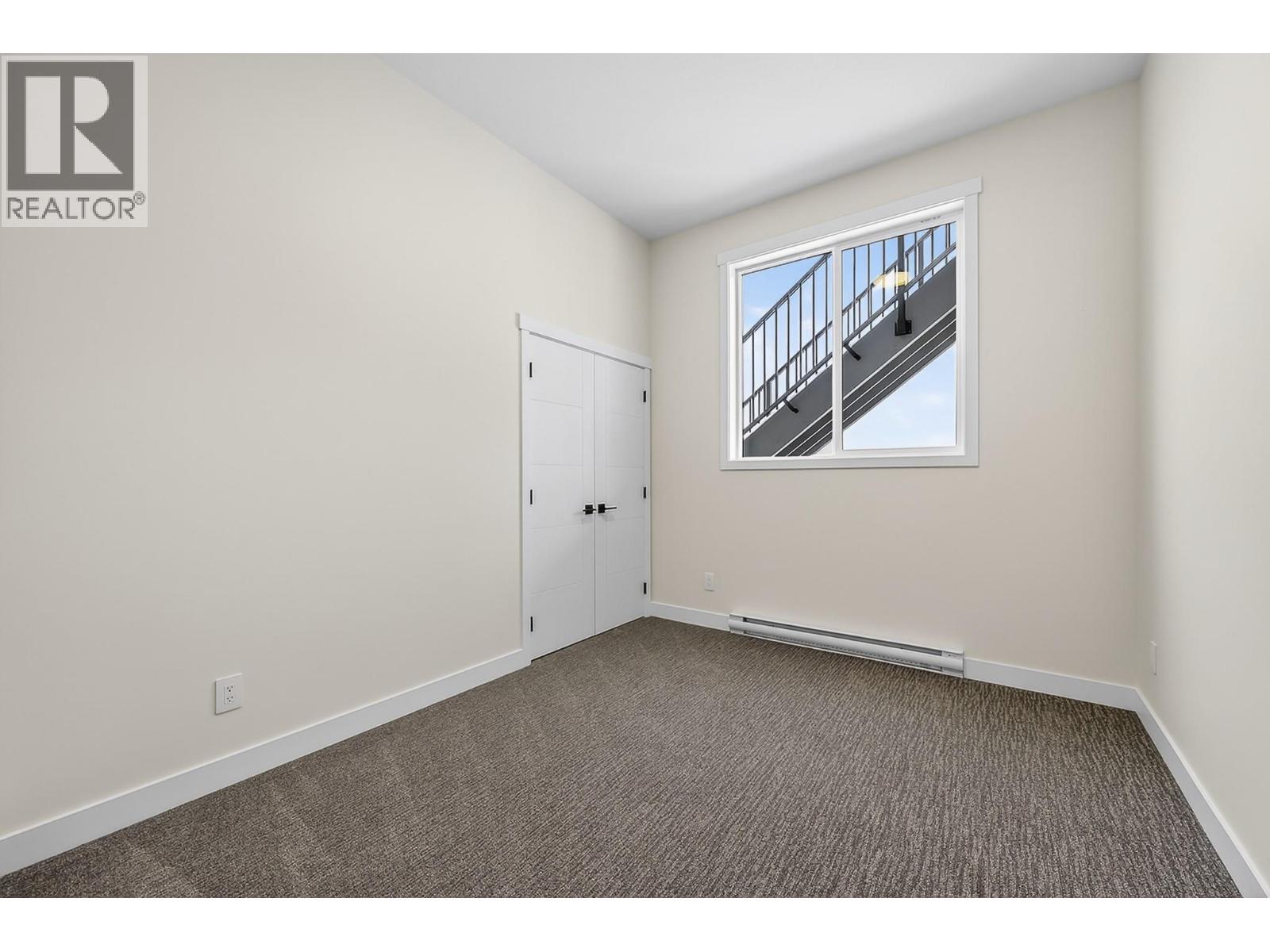 2140 LINFIELD Drive, Kamloops