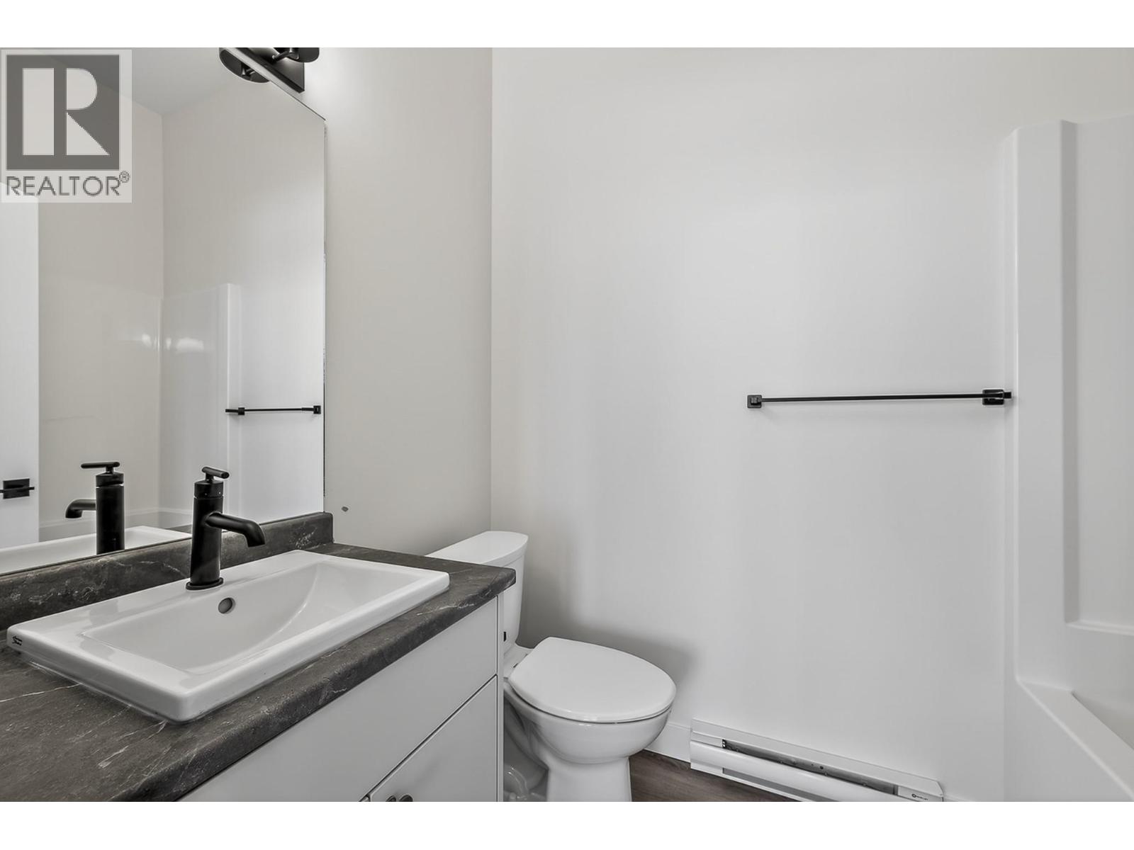 2140 LINFIELD Drive, Kamloops