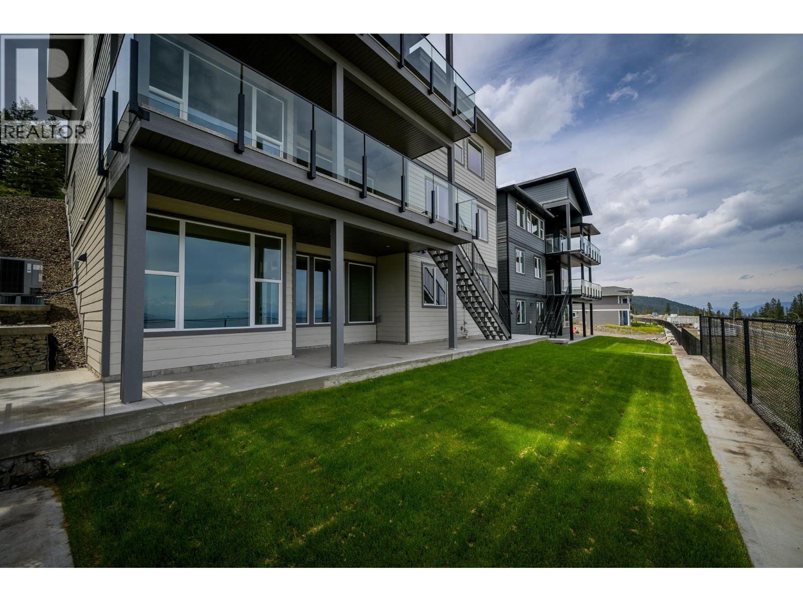 2140 LINFIELD Drive - 55