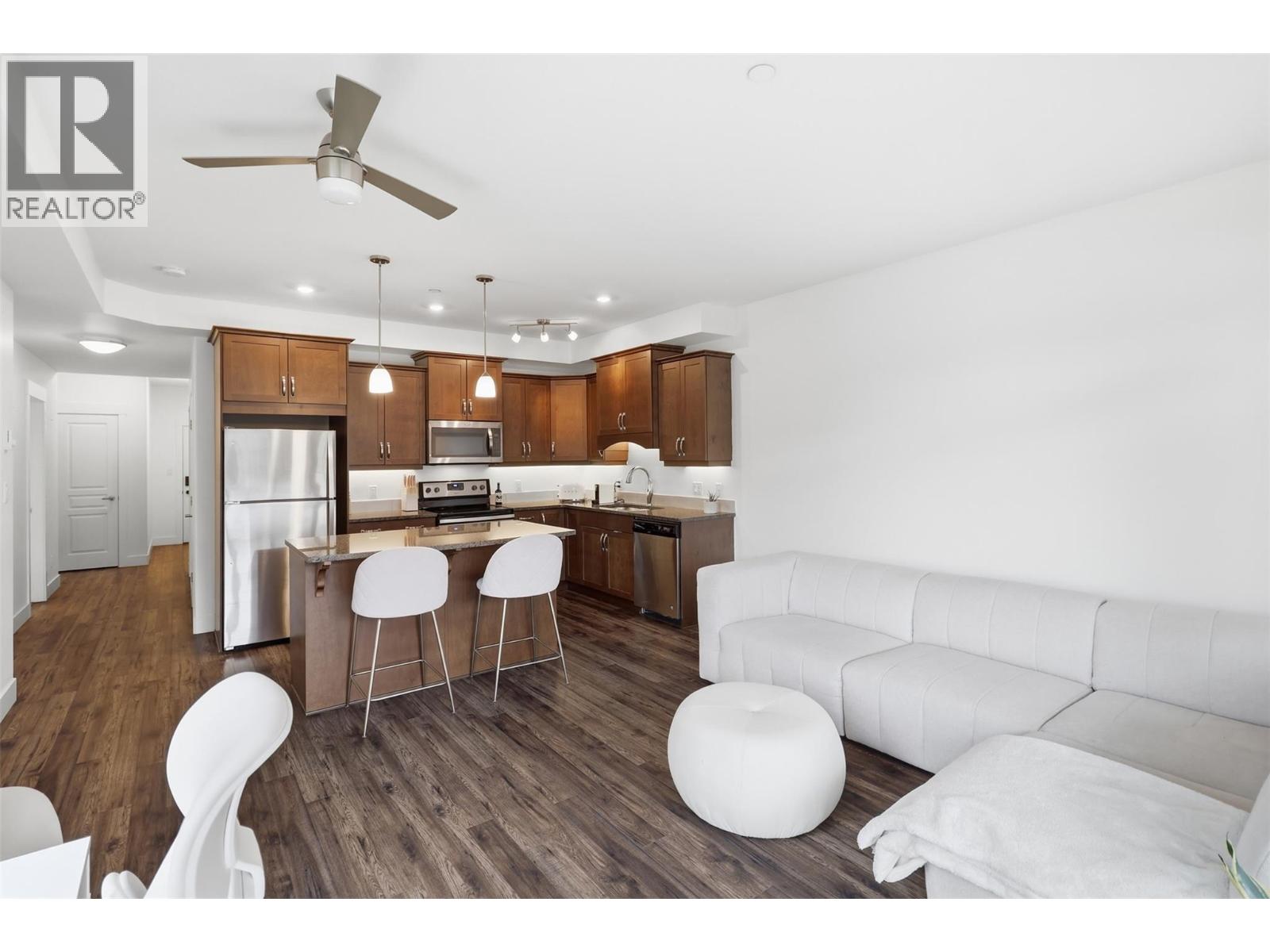 765 McGill Road Unit# 409, Kamloops