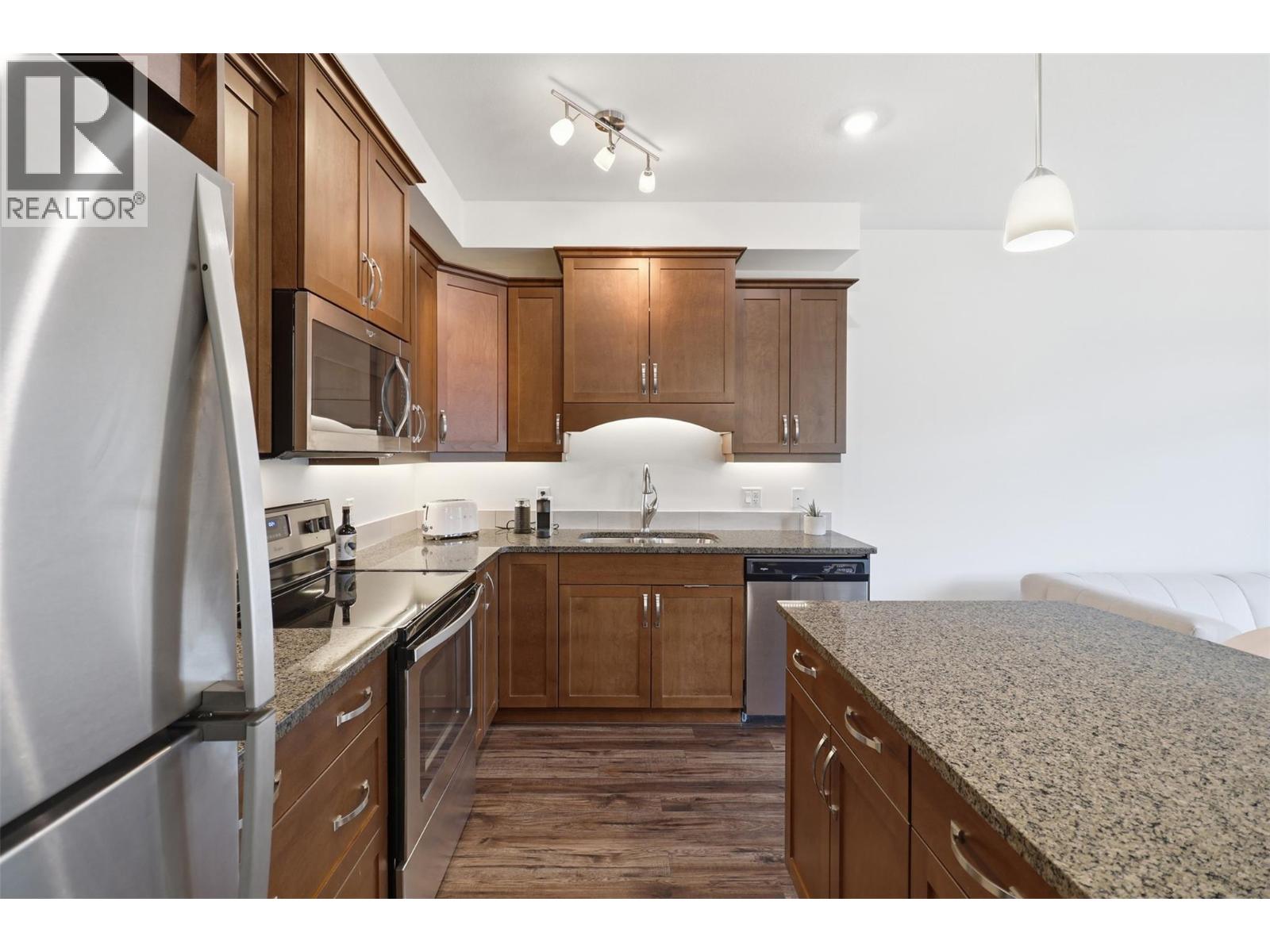 765 McGill Road Unit# 409, Kamloops