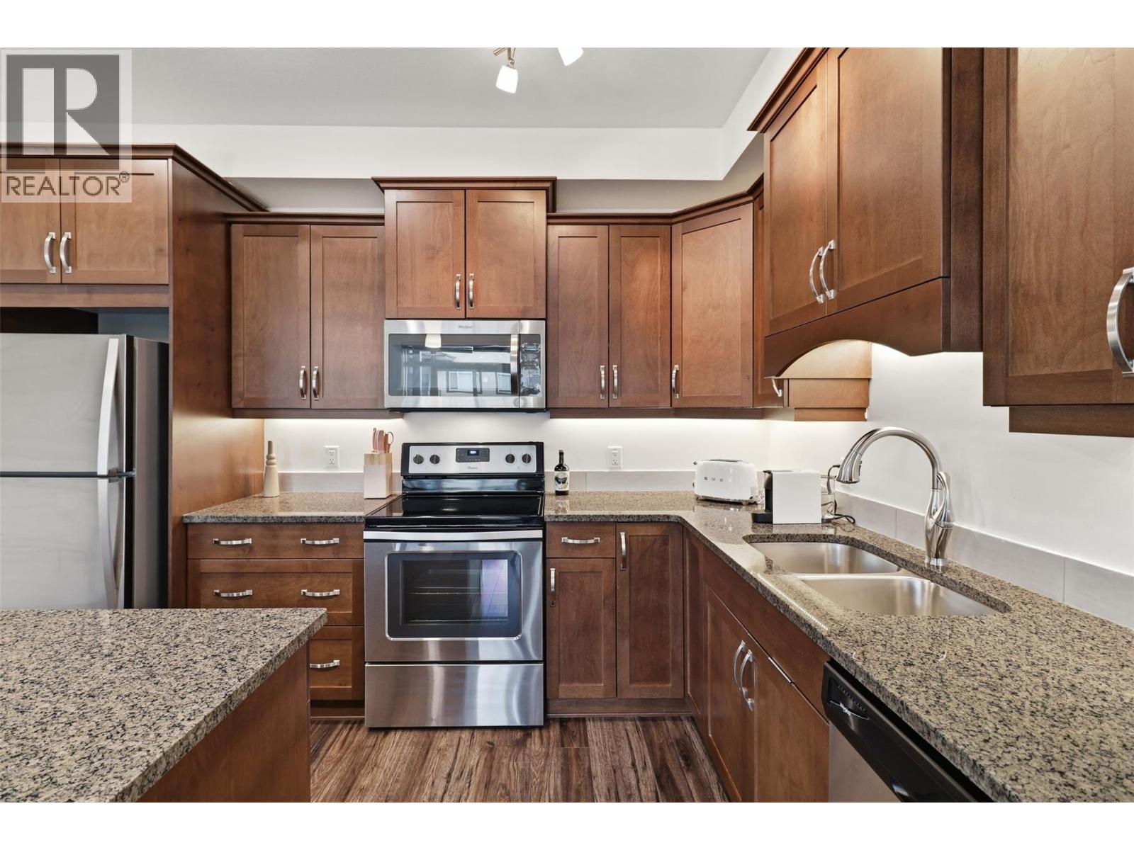 765 McGill Road Unit# 409, Kamloops