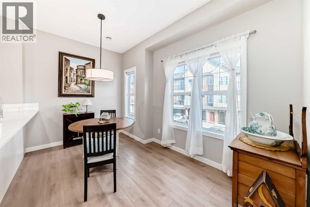 250 Fireside View, Cochrane