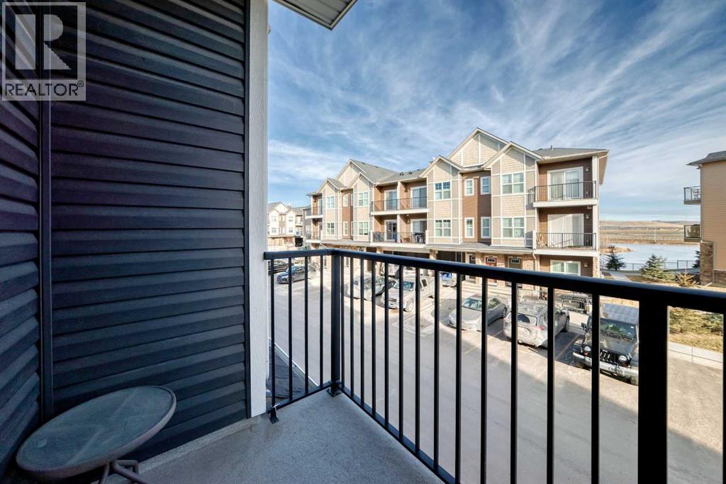 250 Fireside View, Cochrane
