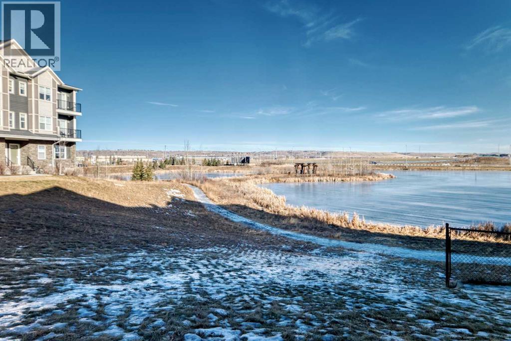 250 Fireside View, Cochrane