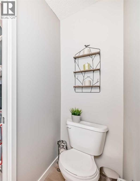 250 Fireside View, Cochrane