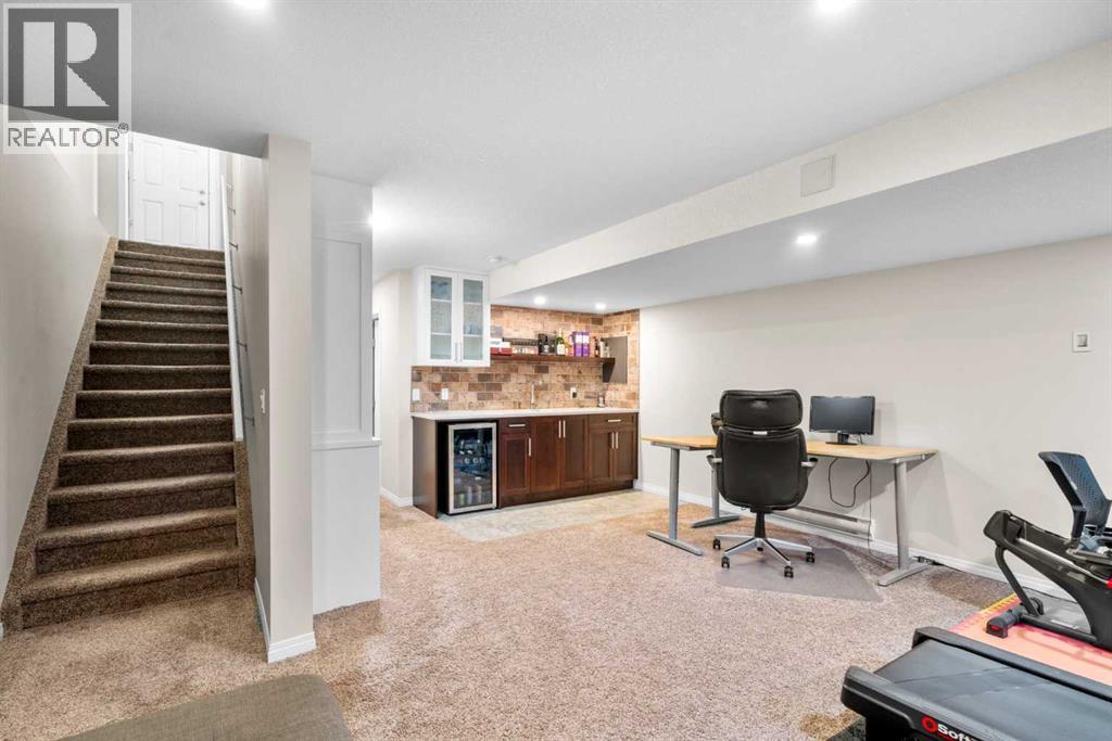 Single Family House for Sale in  Legacy Glen Common SE Legacy Calgary 