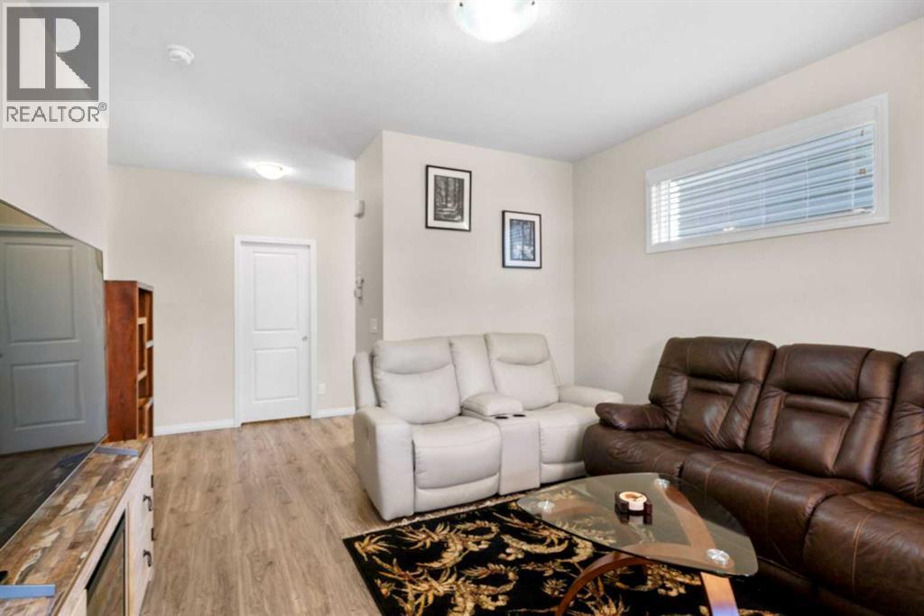 Single Family House for Sale in  Legacy Glen Common SE Legacy Calgary 