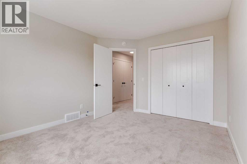 178 Greystone Boulevard, Cochrane