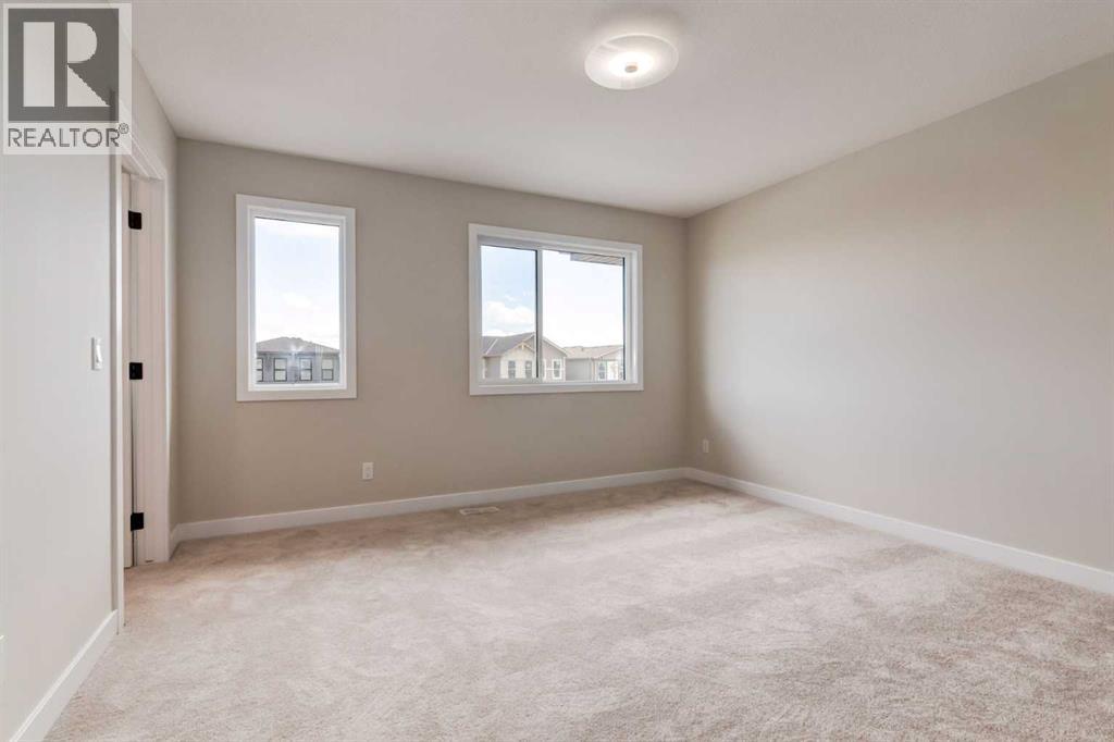 178 Greystone Boulevard, Cochrane