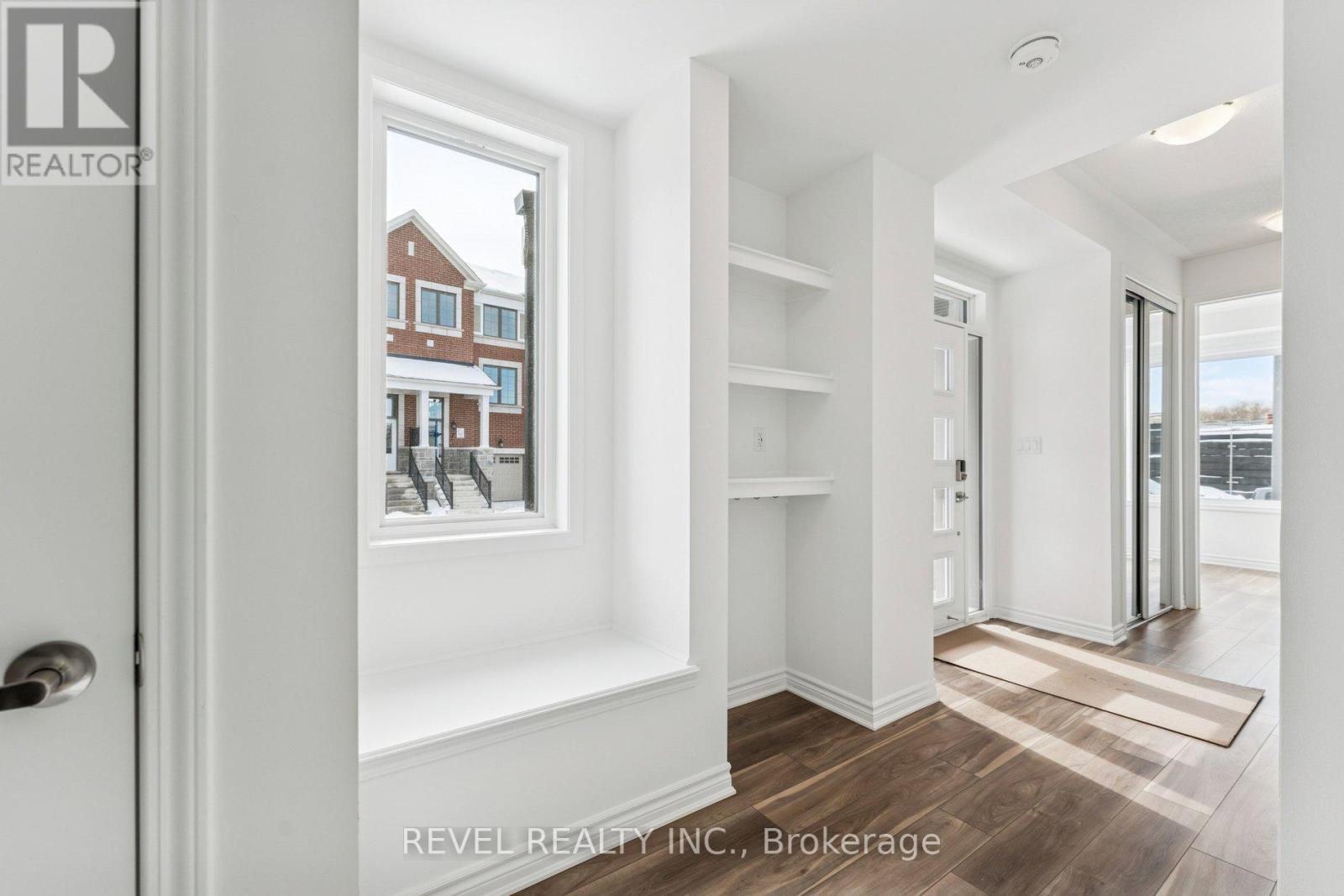 4 STURGEON ROAD - 31