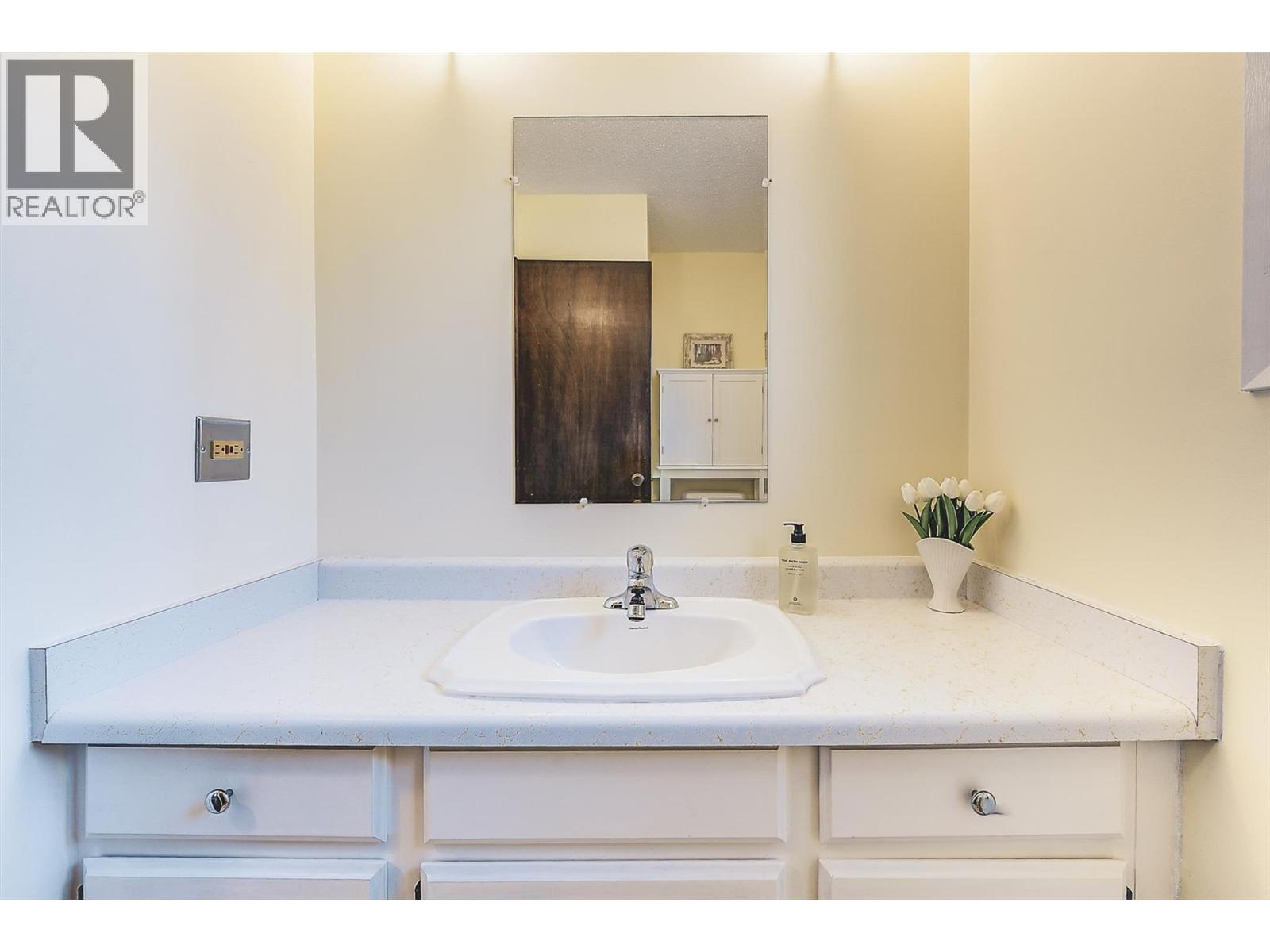 3369 McMurchie Road, West Kelowna