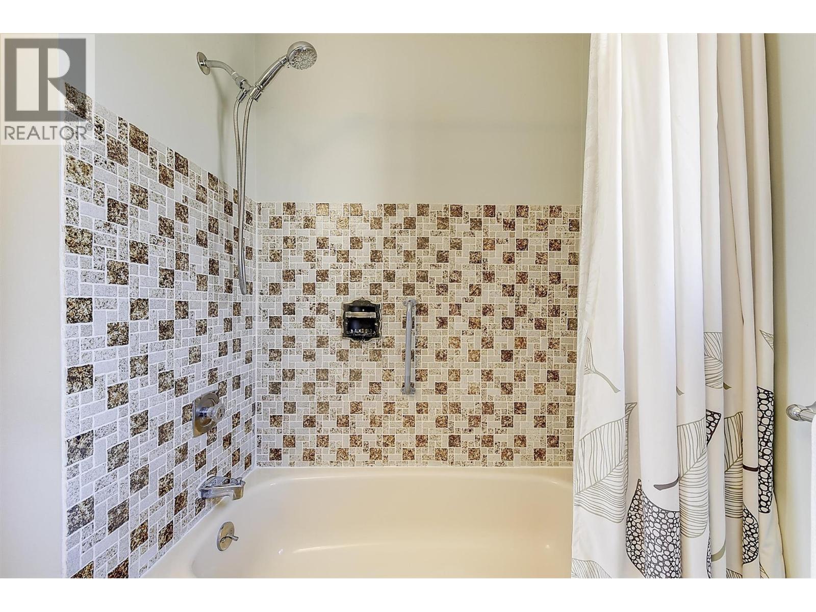 3369 McMurchie Road, West Kelowna