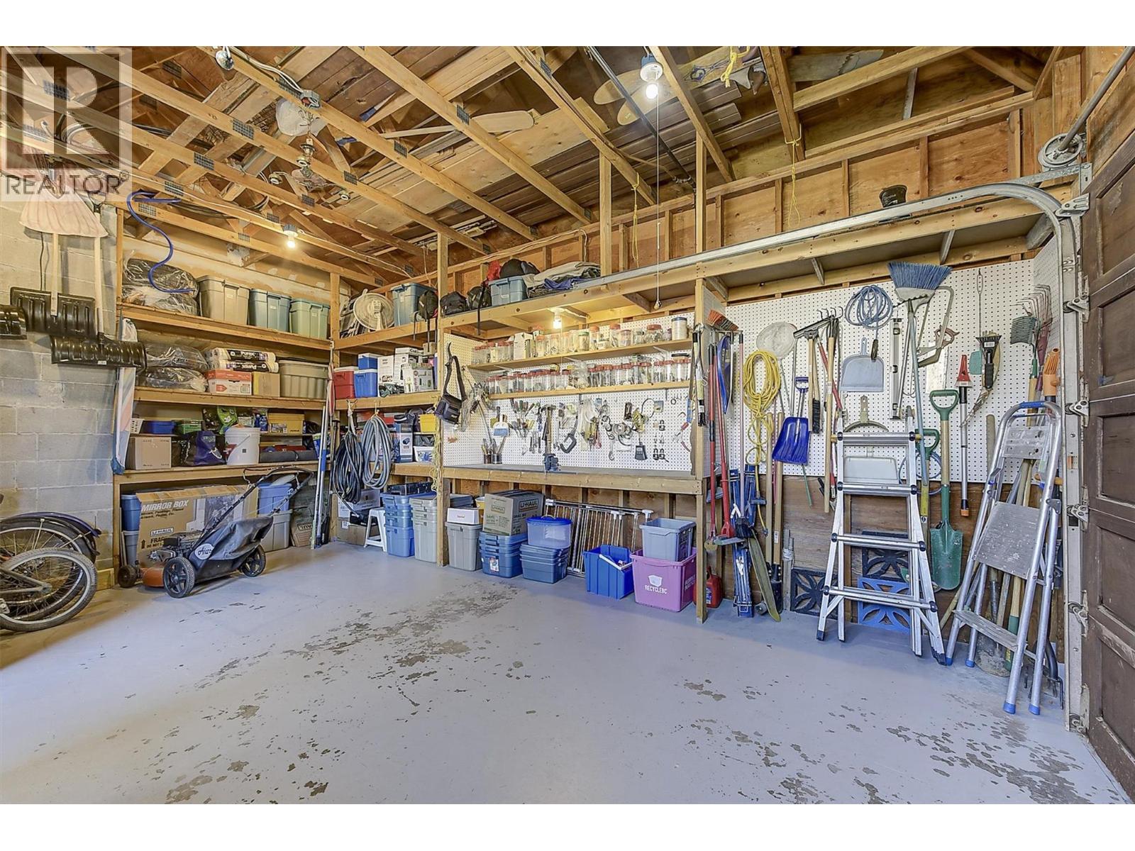 3369 McMurchie Road, West Kelowna