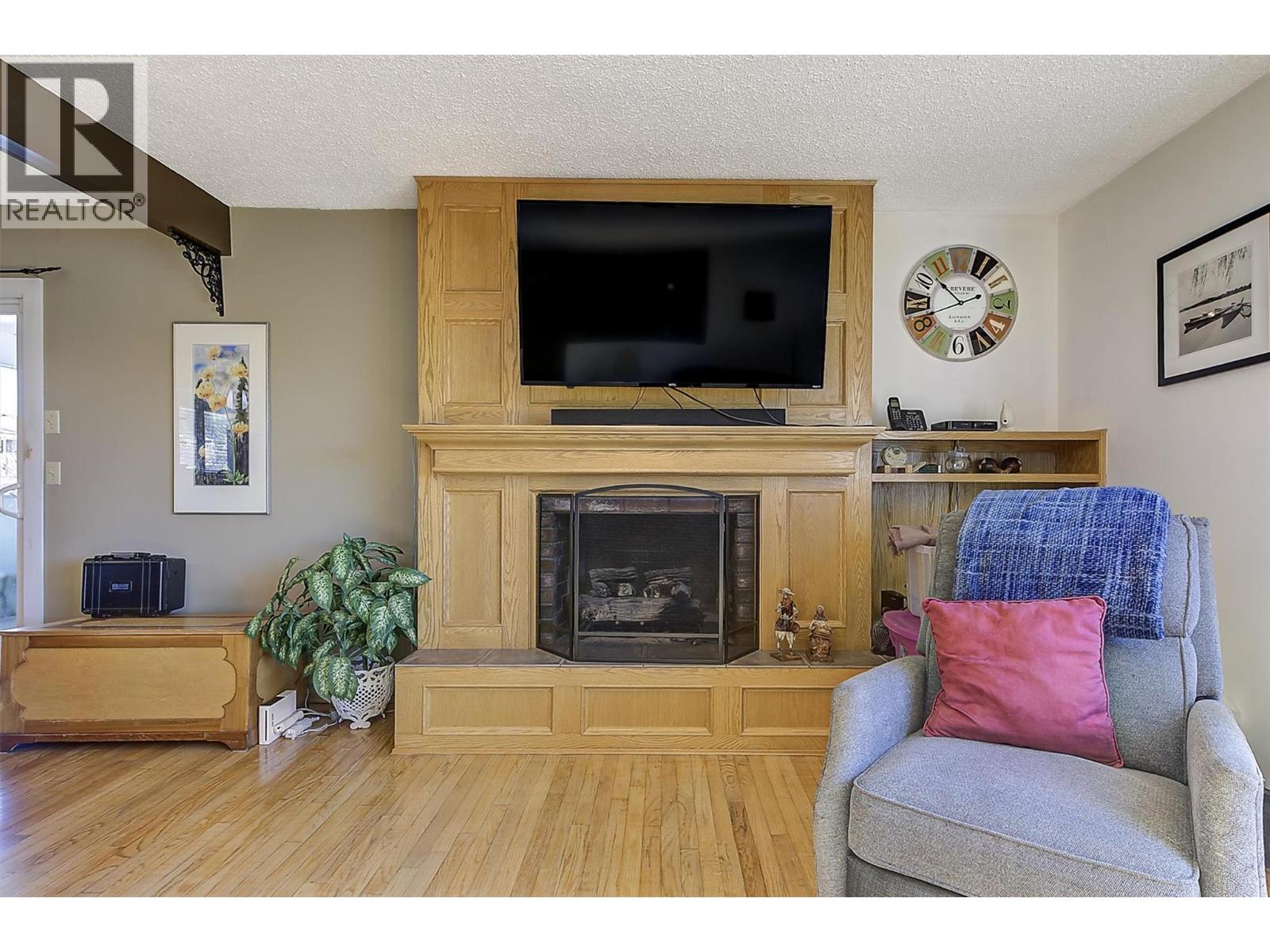  2442 Butt Road, West Kelowna