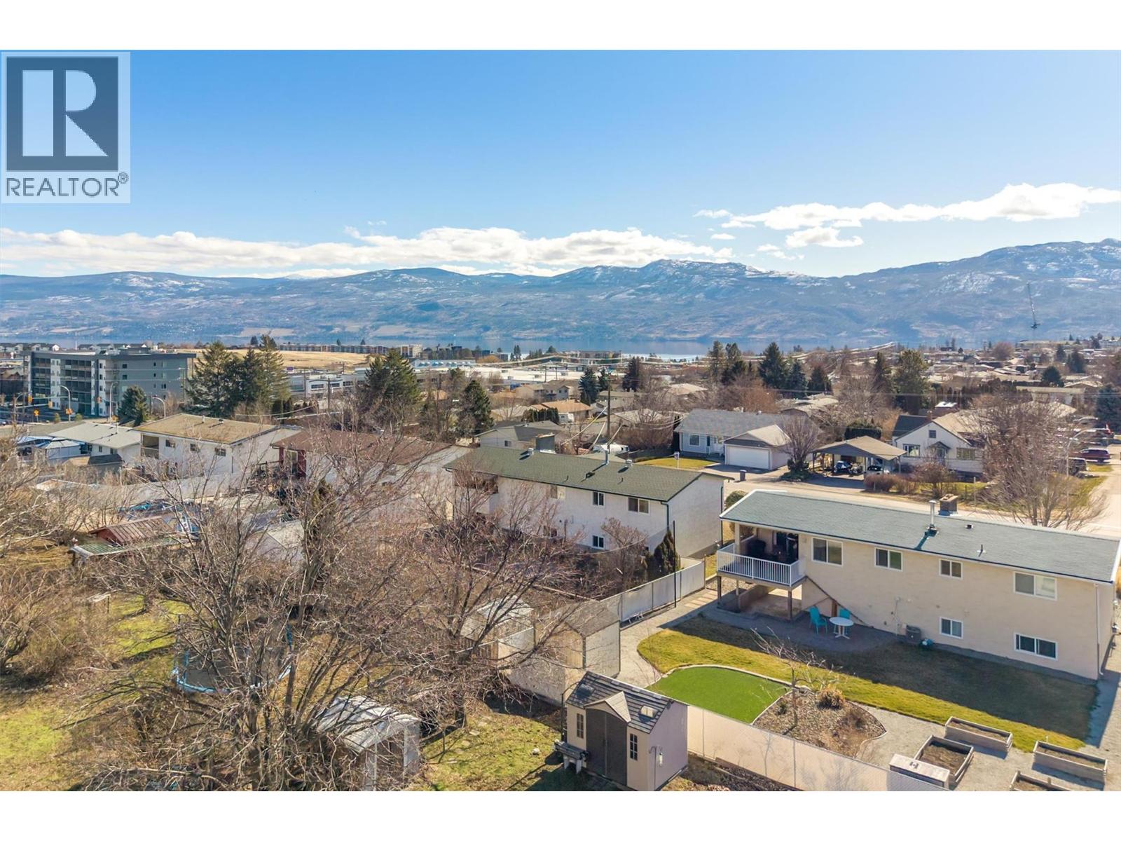  2442 Butt Road, West Kelowna