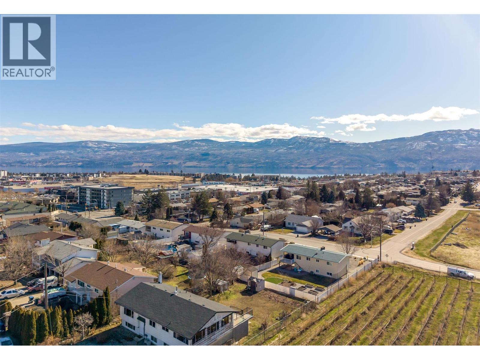  2442 Butt Road, West Kelowna