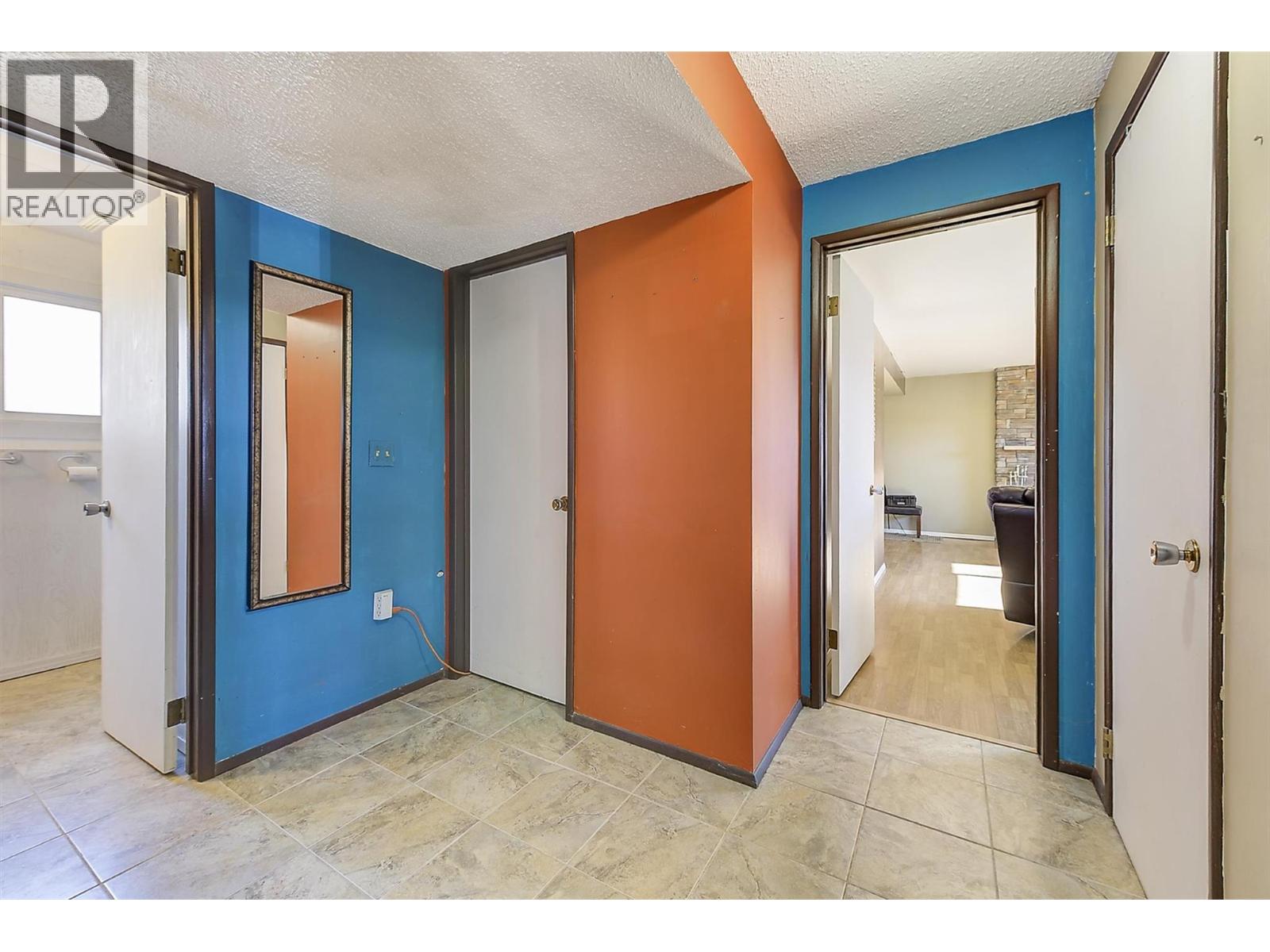  2442 Butt Road, West Kelowna