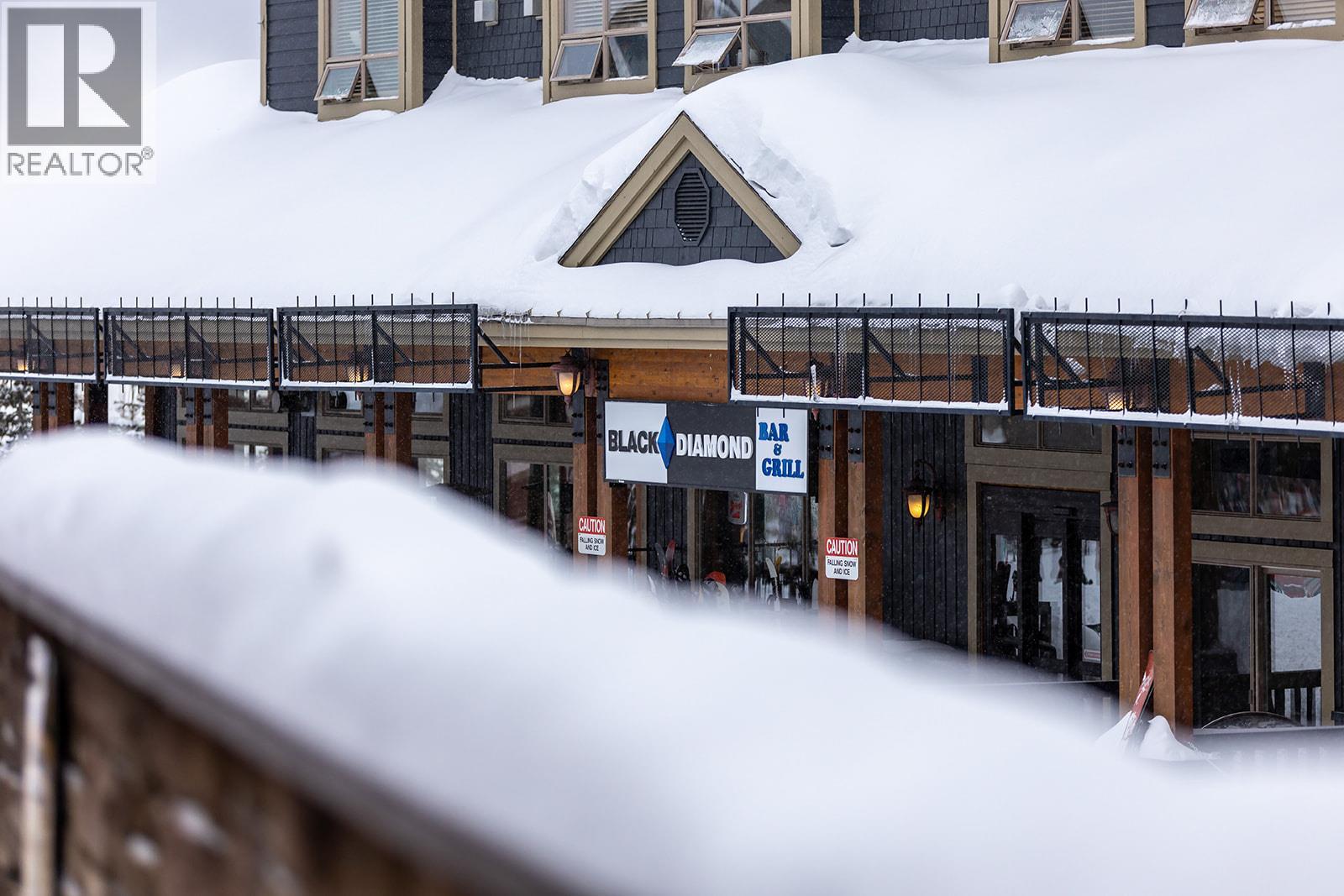 5015 Snowbird Way Unit# 24, Big White