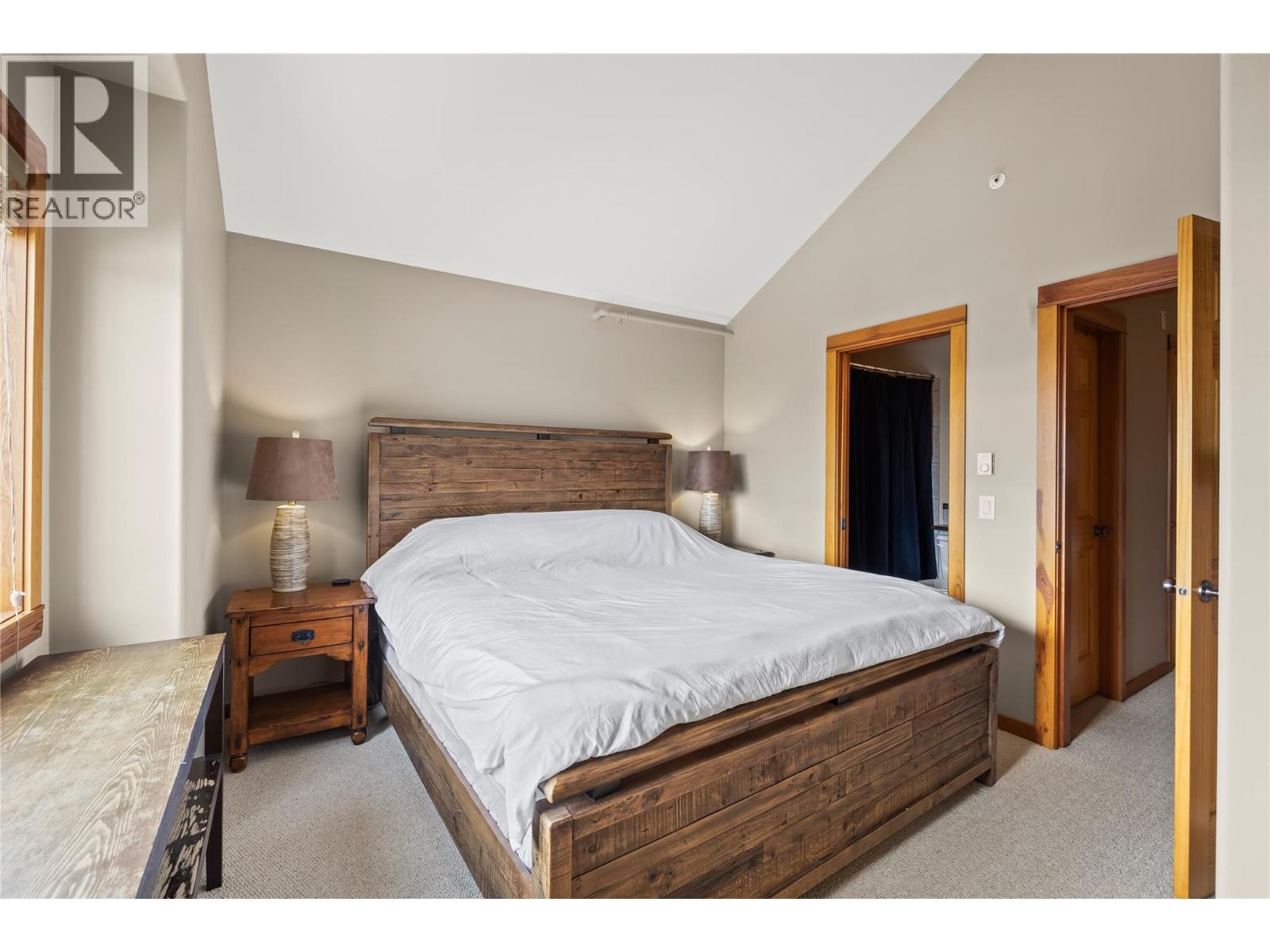 5015 Snowbird Way Unit# 24, Big White