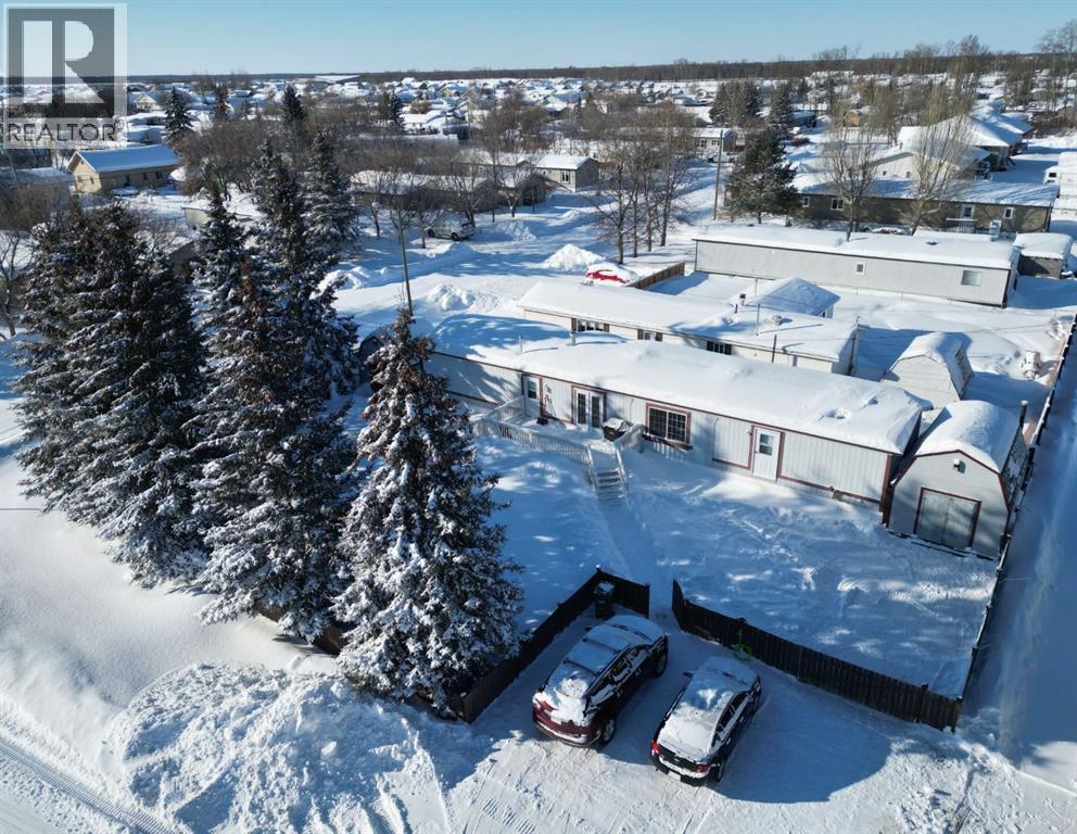 10602 103 Ave - Photo 5 of 32, La Crete, Alberta