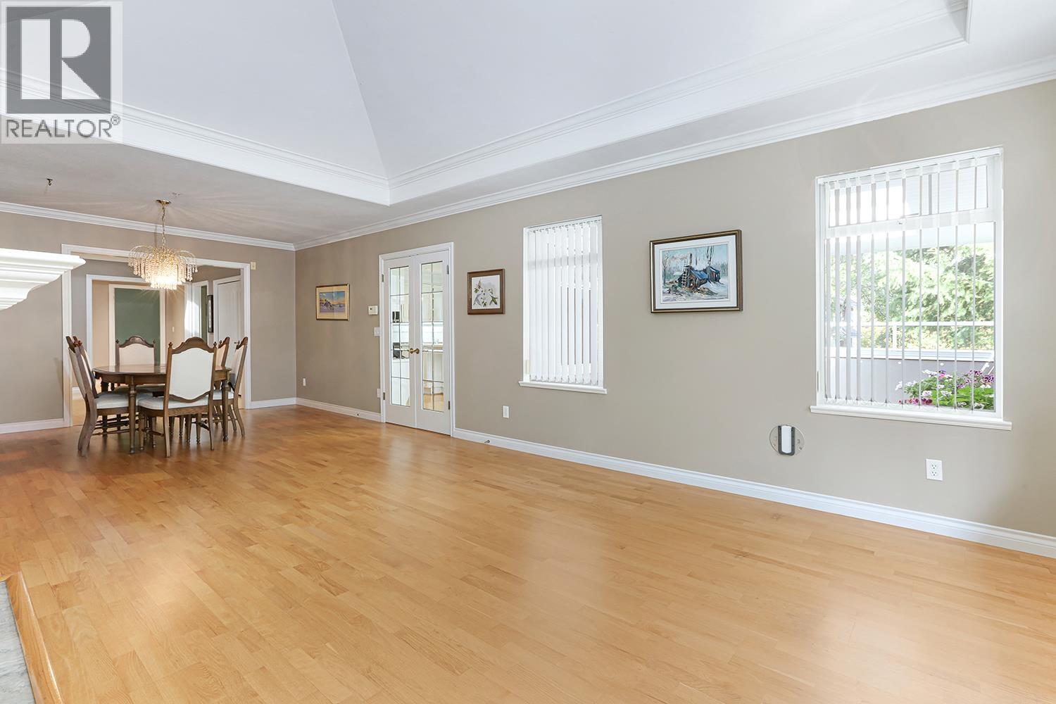 #303-1280 55 Street, Delta