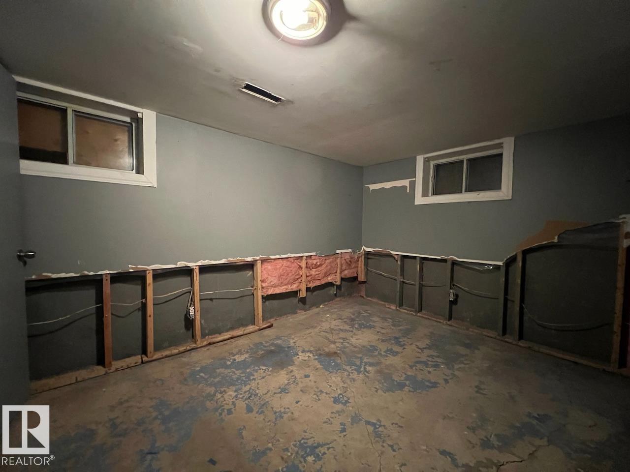 11243 86 ST NW, Edmonton