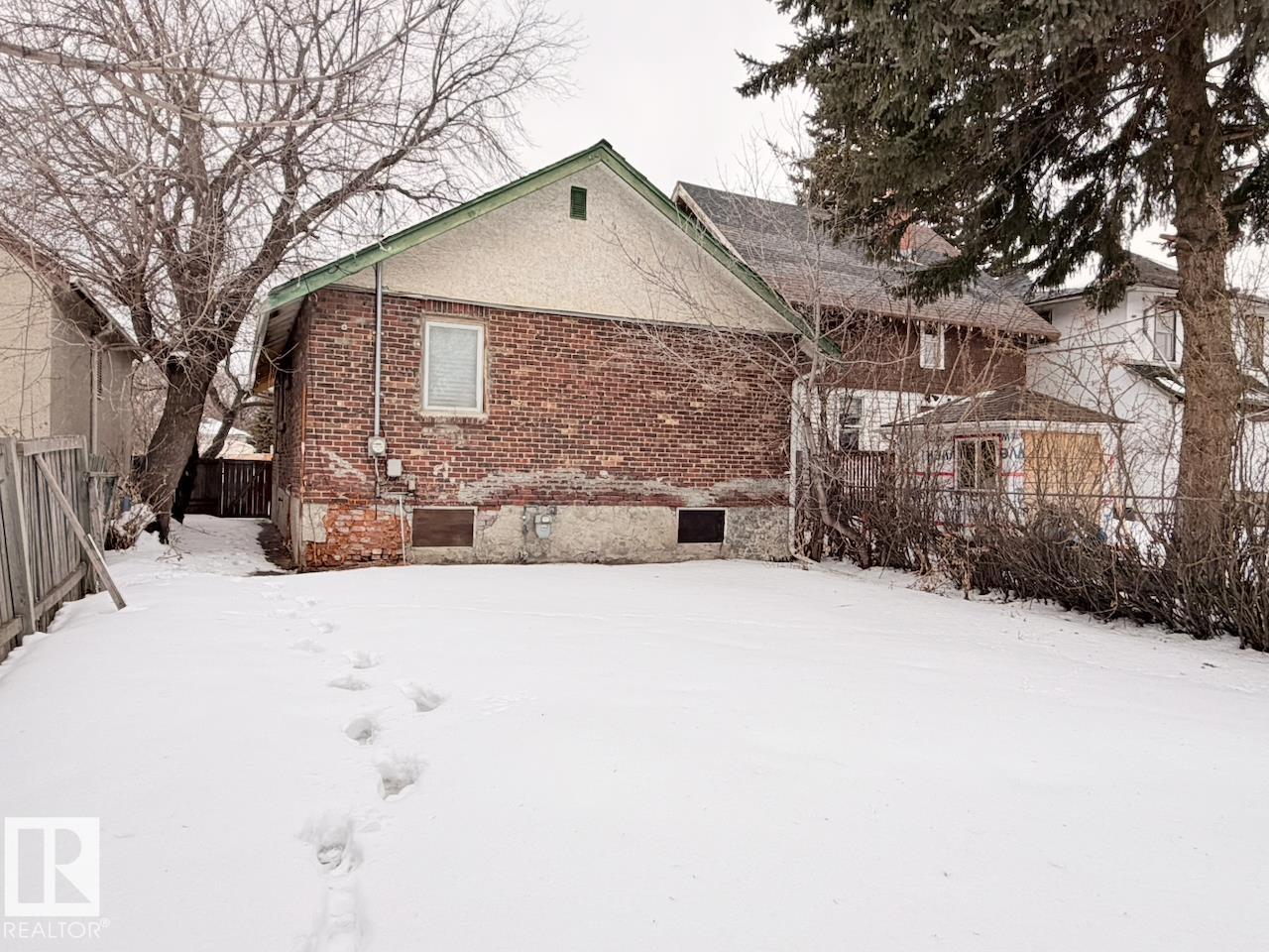 11243 86 ST NW, Edmonton