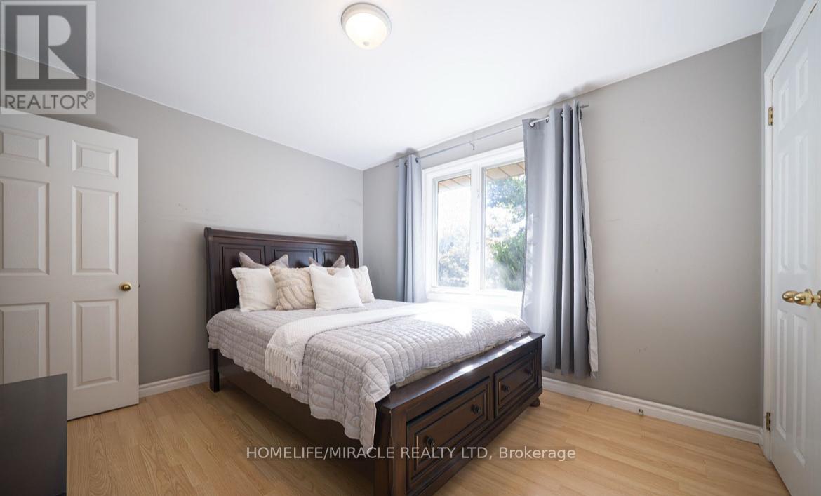 385 MOUNT PLEASANT ROAD - 18
