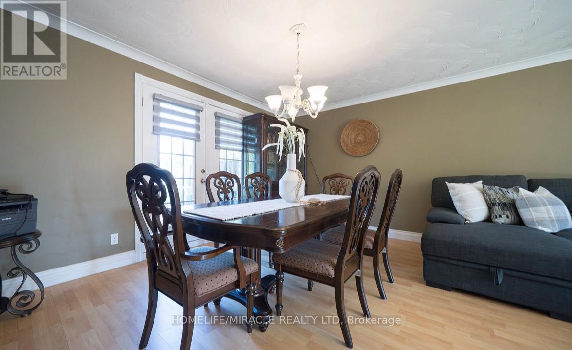 385 MOUNT PLEASANT ROAD - 14