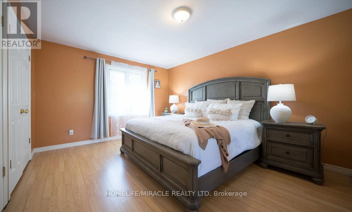 385 MOUNT PLEASANT ROAD - 25