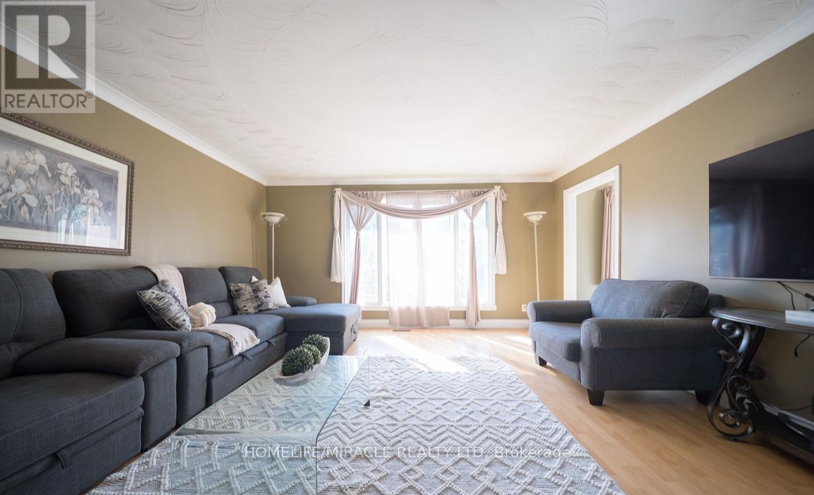 385 MOUNT PLEASANT ROAD - 11