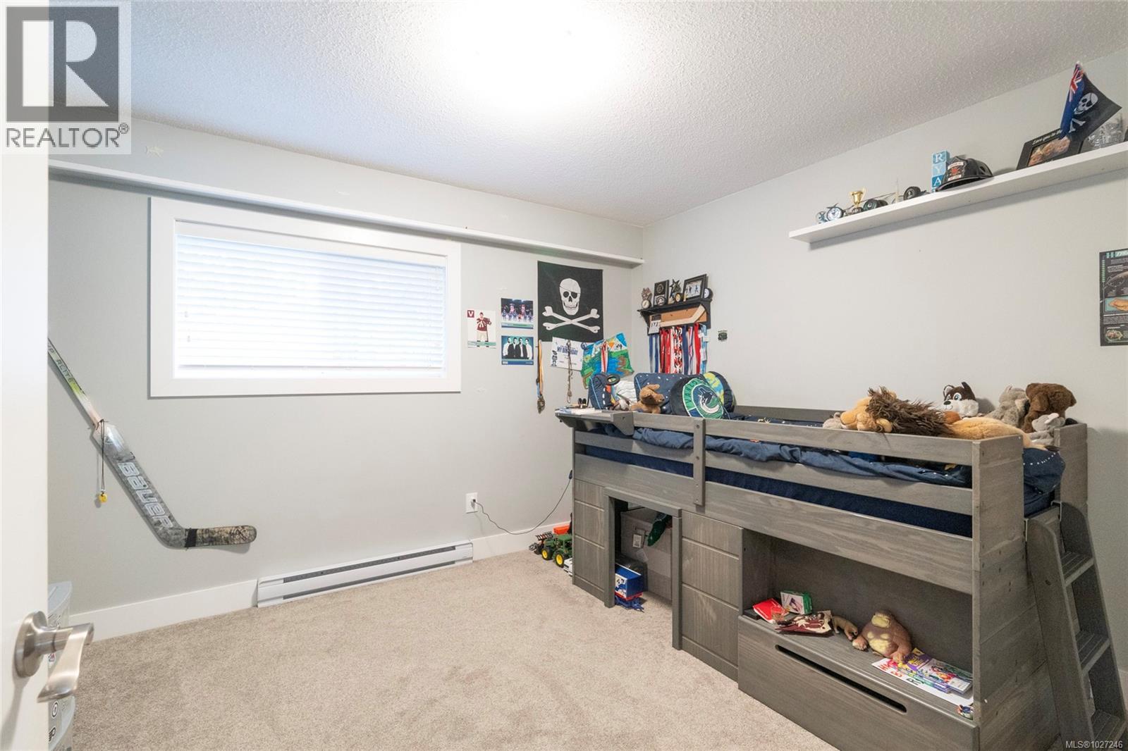 1018 Elstree Close, Central Saanich